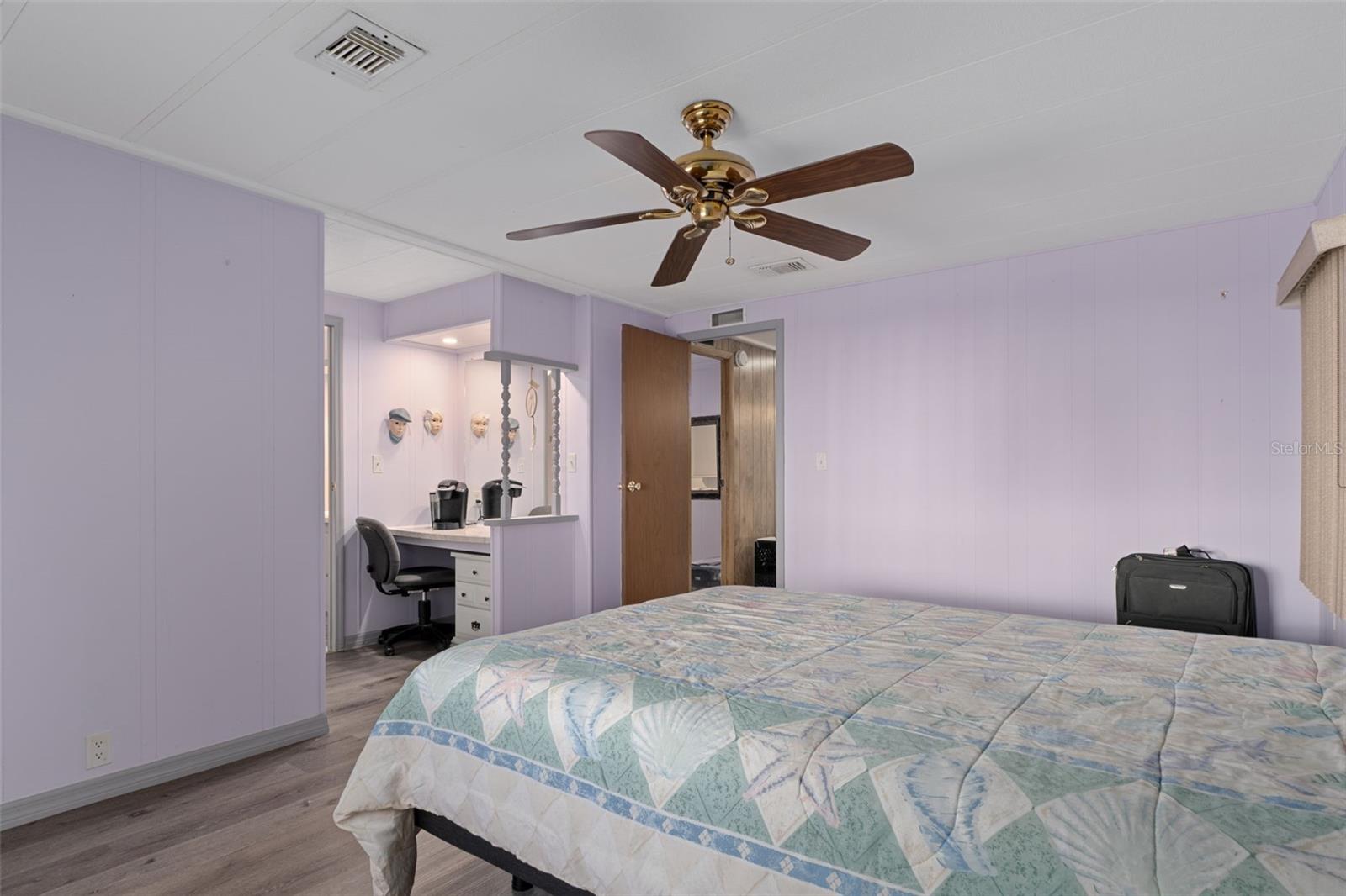 Image 28 of 58 For 7472 Moriah Avenue