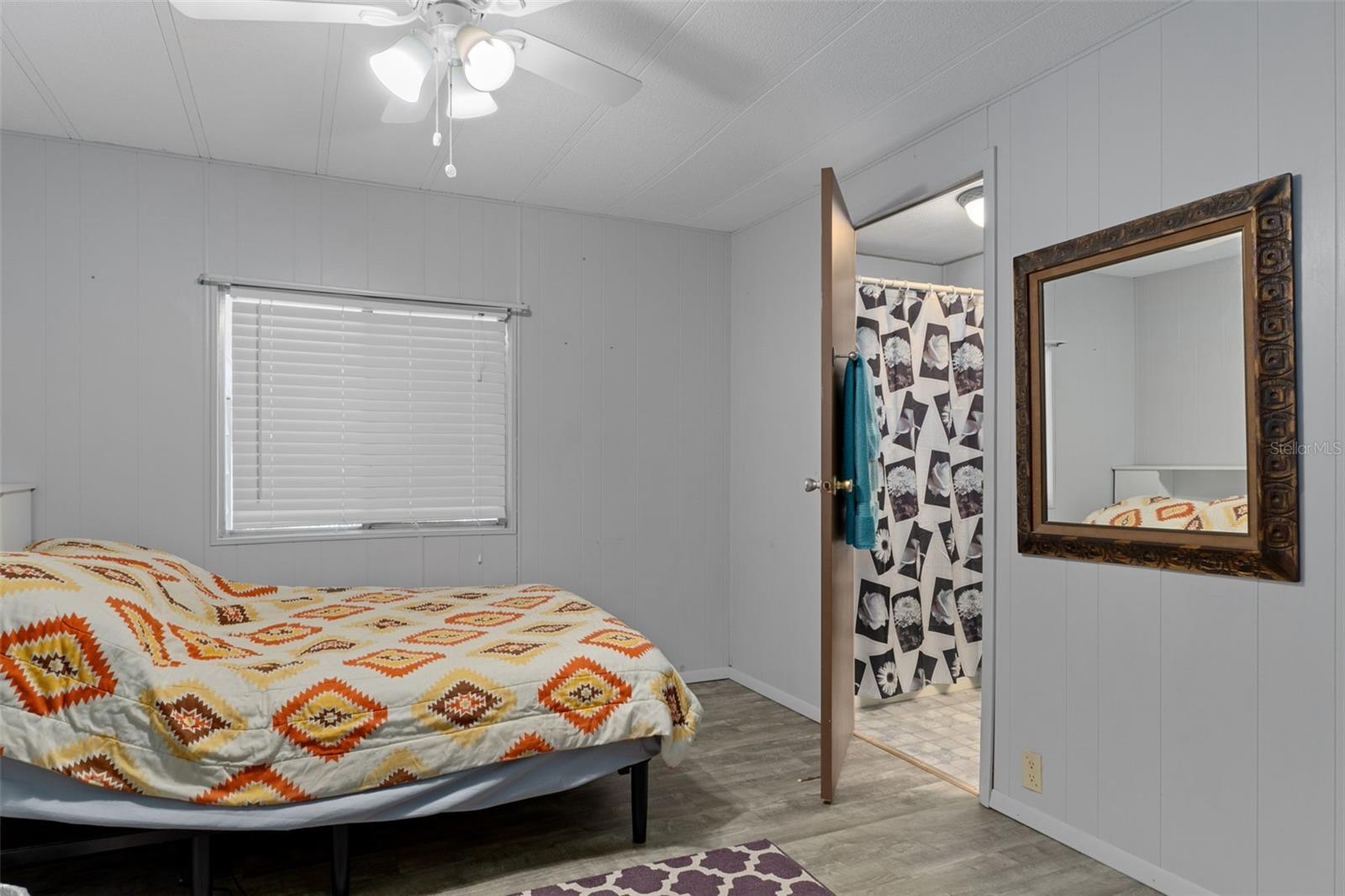 Image 33 of 58 For 7472 Moriah Avenue