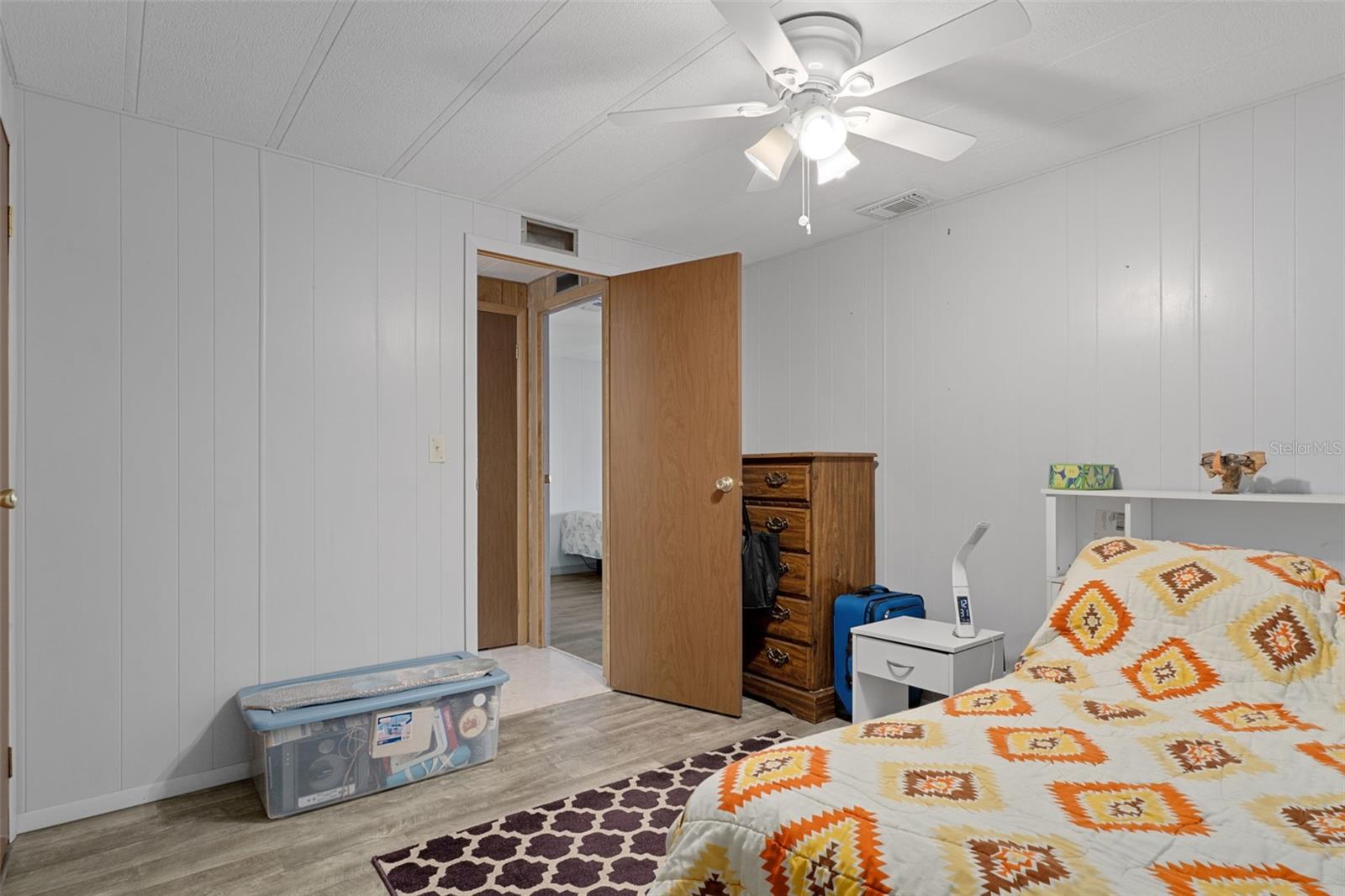 Image 34 of 58 For 7472 Moriah Avenue