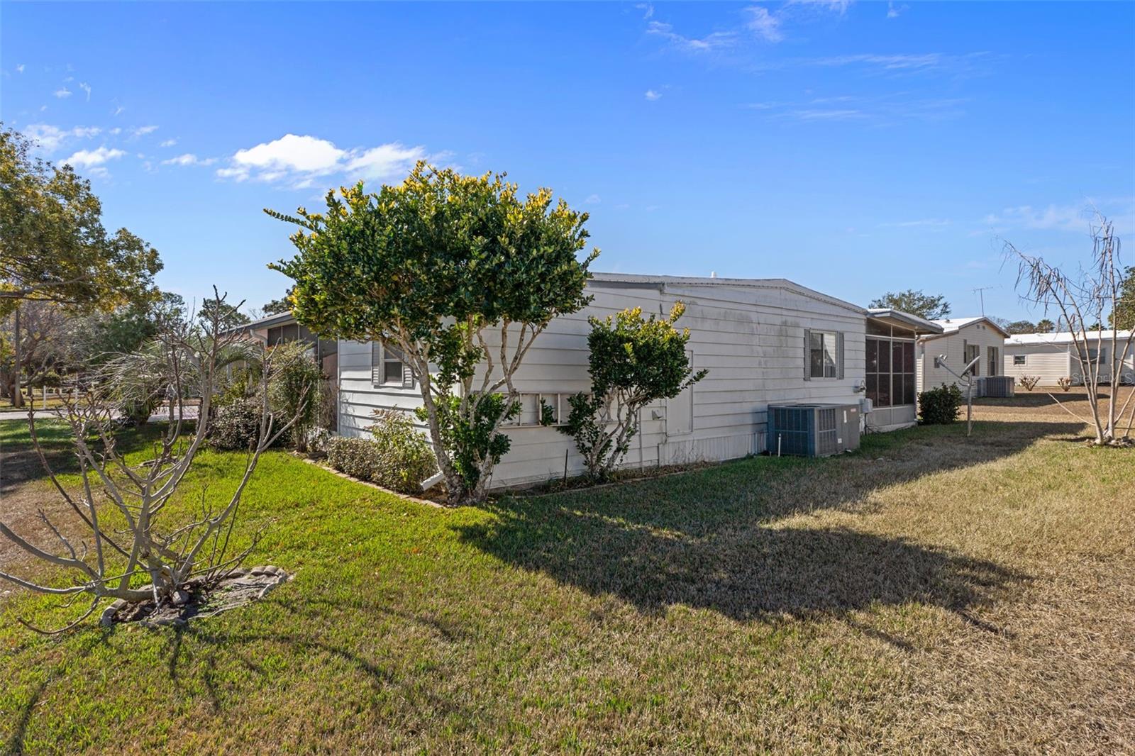 Image 41 of 58 For 7472 Moriah Avenue