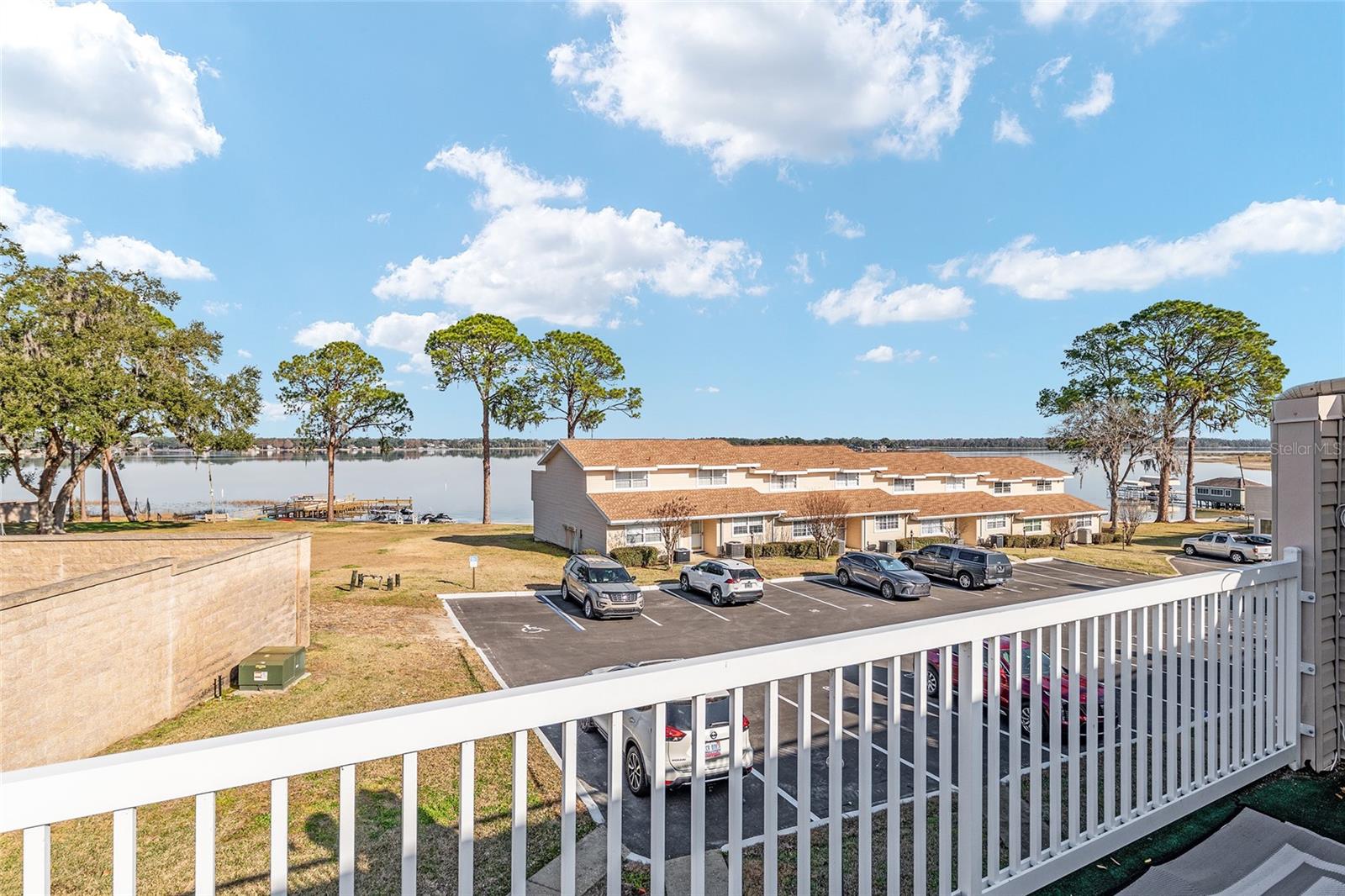 Image 24 of 41 For 11001 Sunset Harbor Road D18