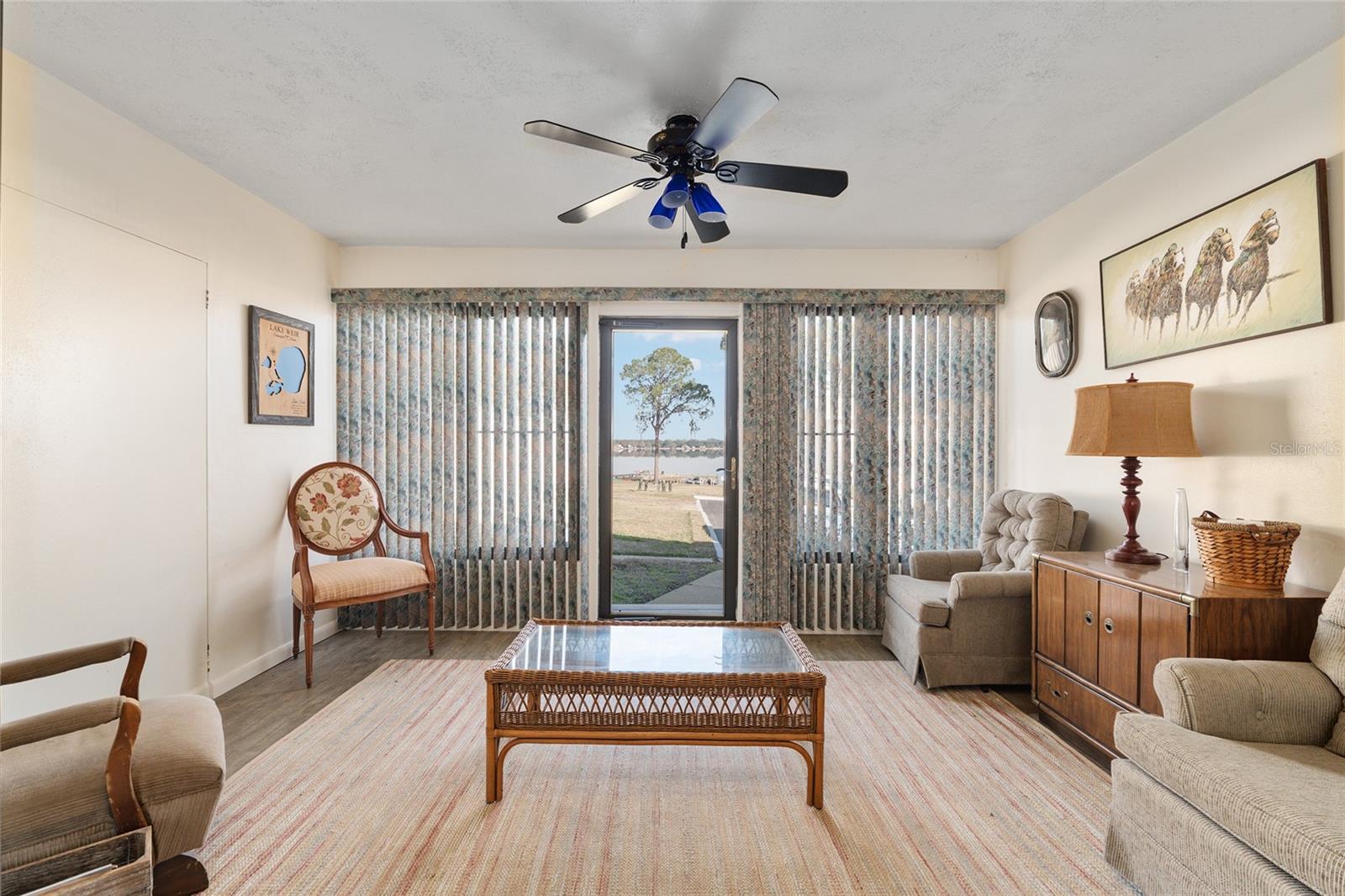 Image 7 of 41 For 11001 Sunset Harbor Road D18