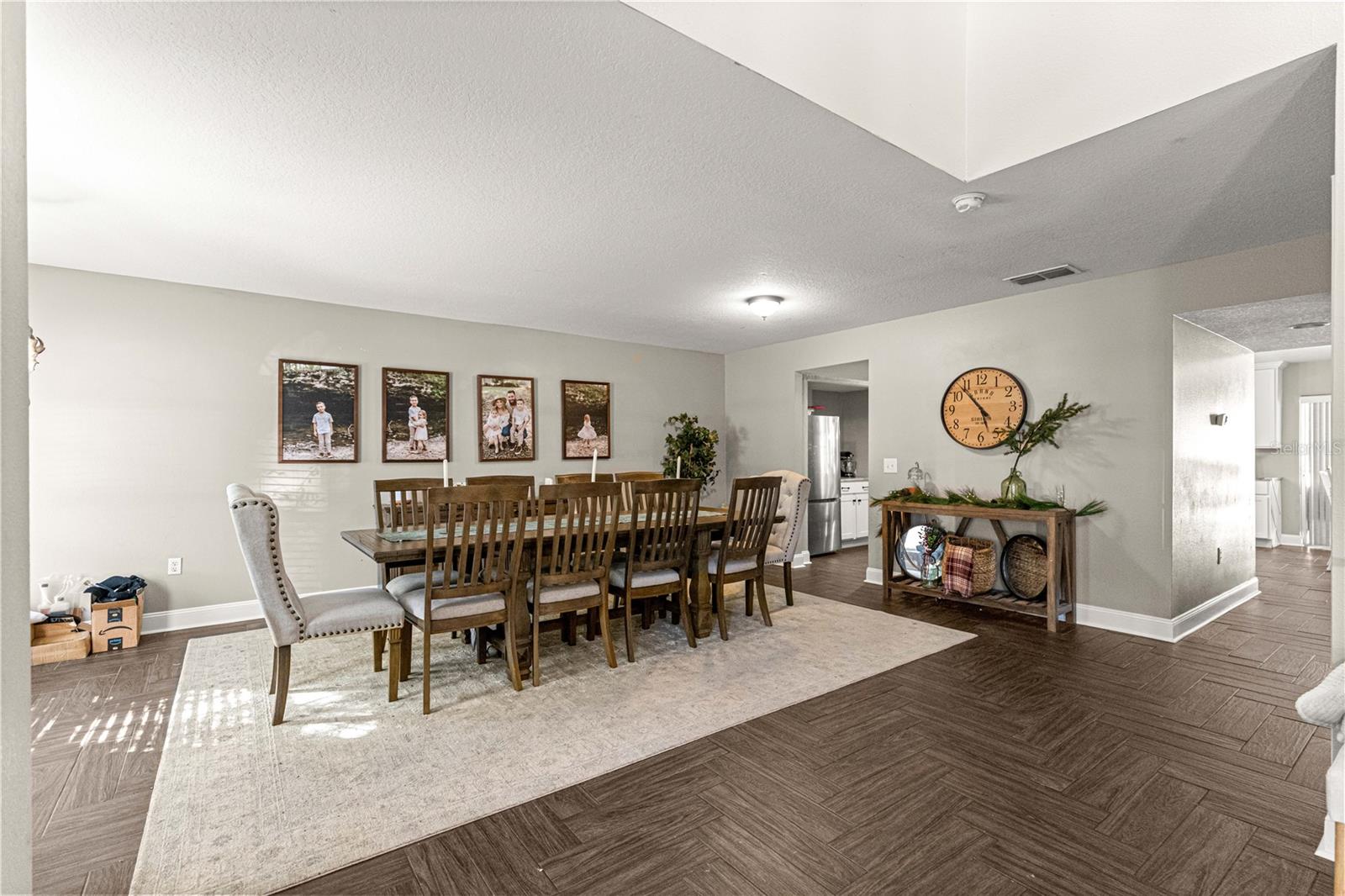 Image 4 of 52 For 4535 32nd Place