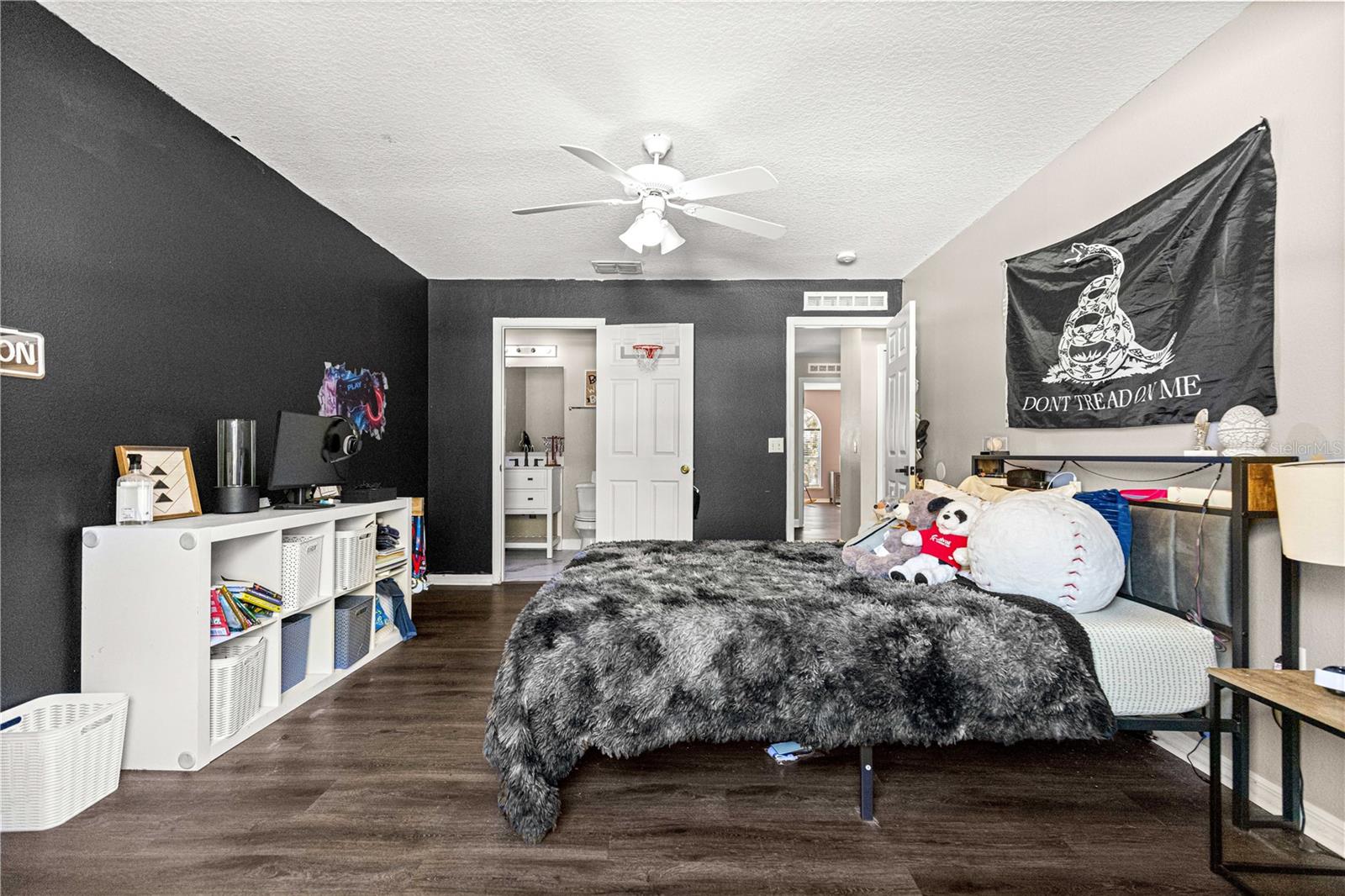 Image 40 of 52 For 4535 32nd Place