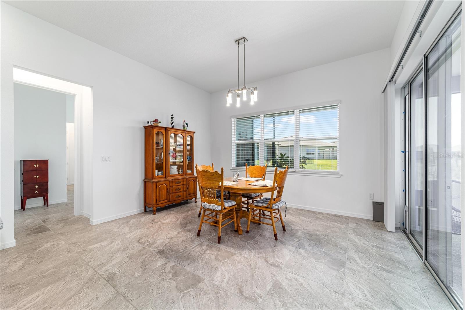 Image 11 of 69 For 6046 86 Circle