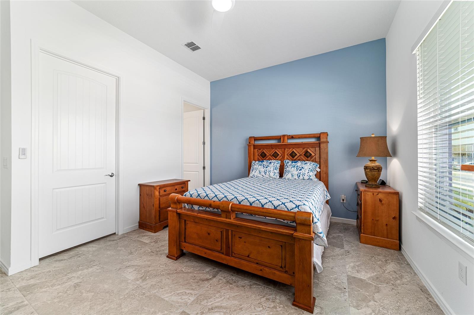 Image 33 of 69 For 6046 86 Circle