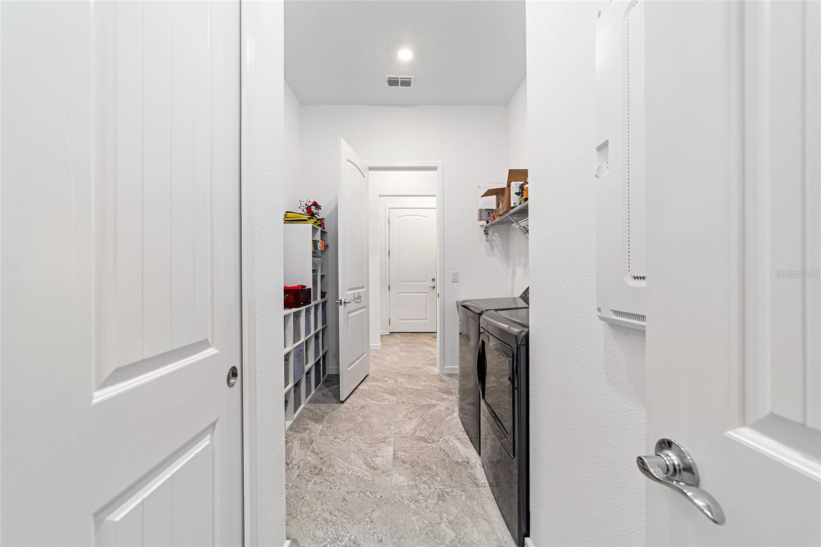 Image 43 of 69 For 6046 86 Circle