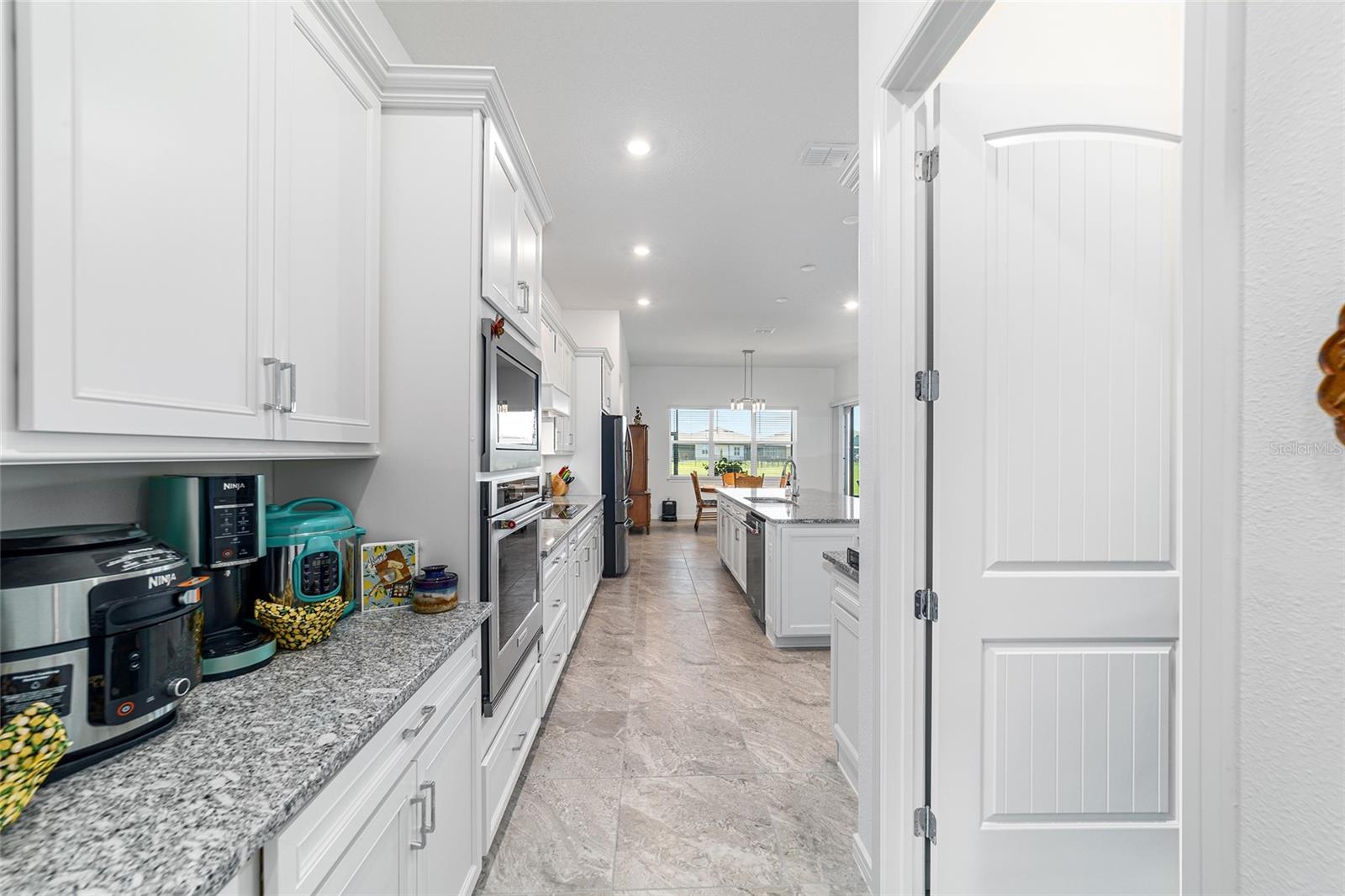 Image 58 of 69 For 6046 86 Circle