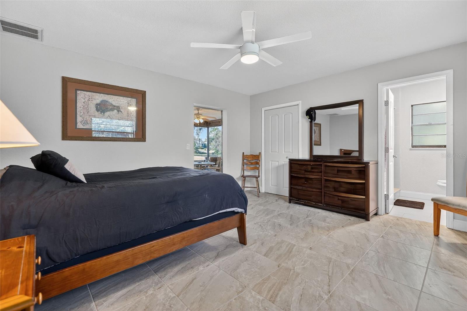 Image 29 of 51 For 4800 Wood Way