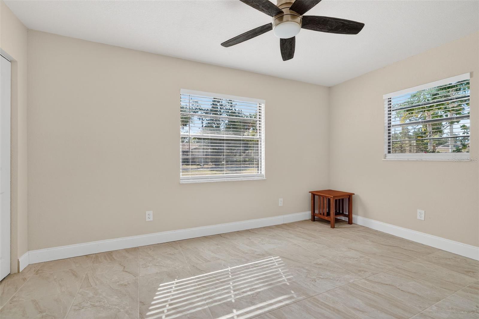 Image 33 of 51 For 4800 Wood Way