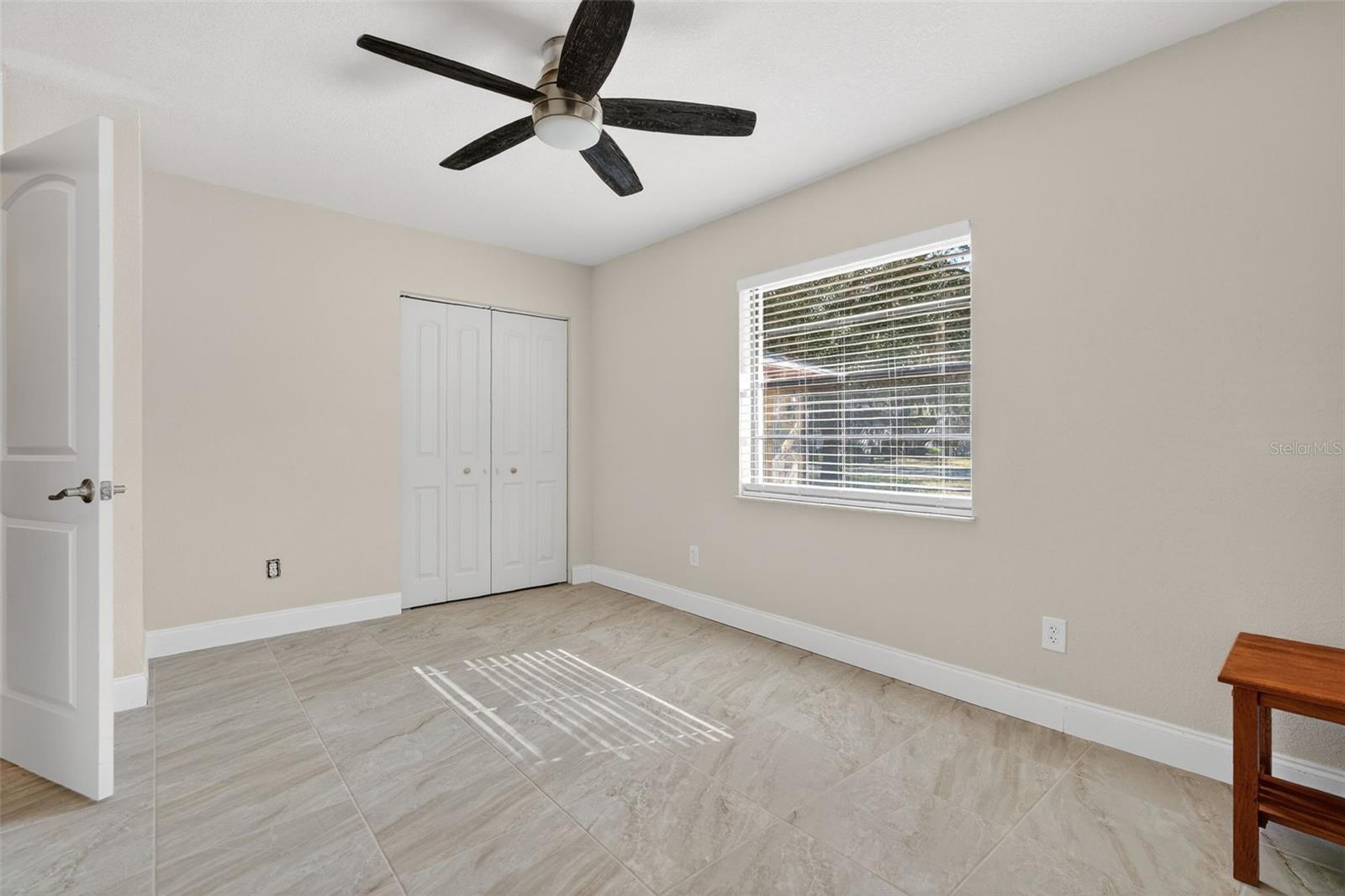 Image 34 of 51 For 4800 Wood Way