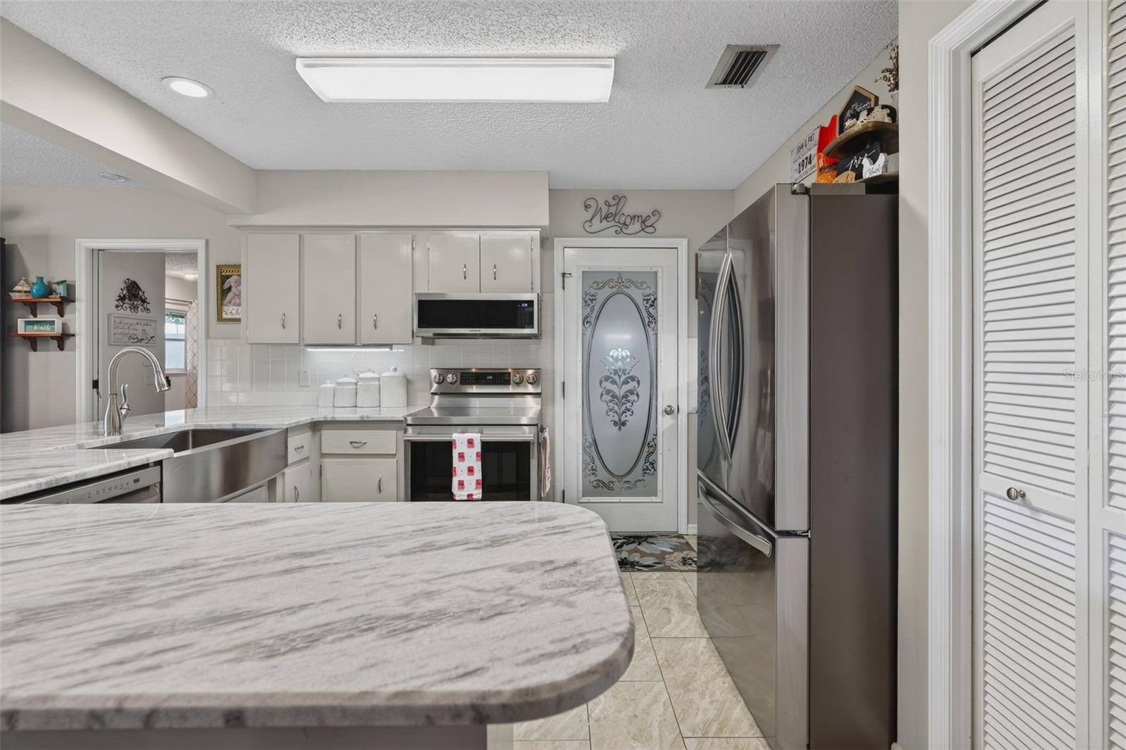 Image 13 of 35 For 515 Wright Street