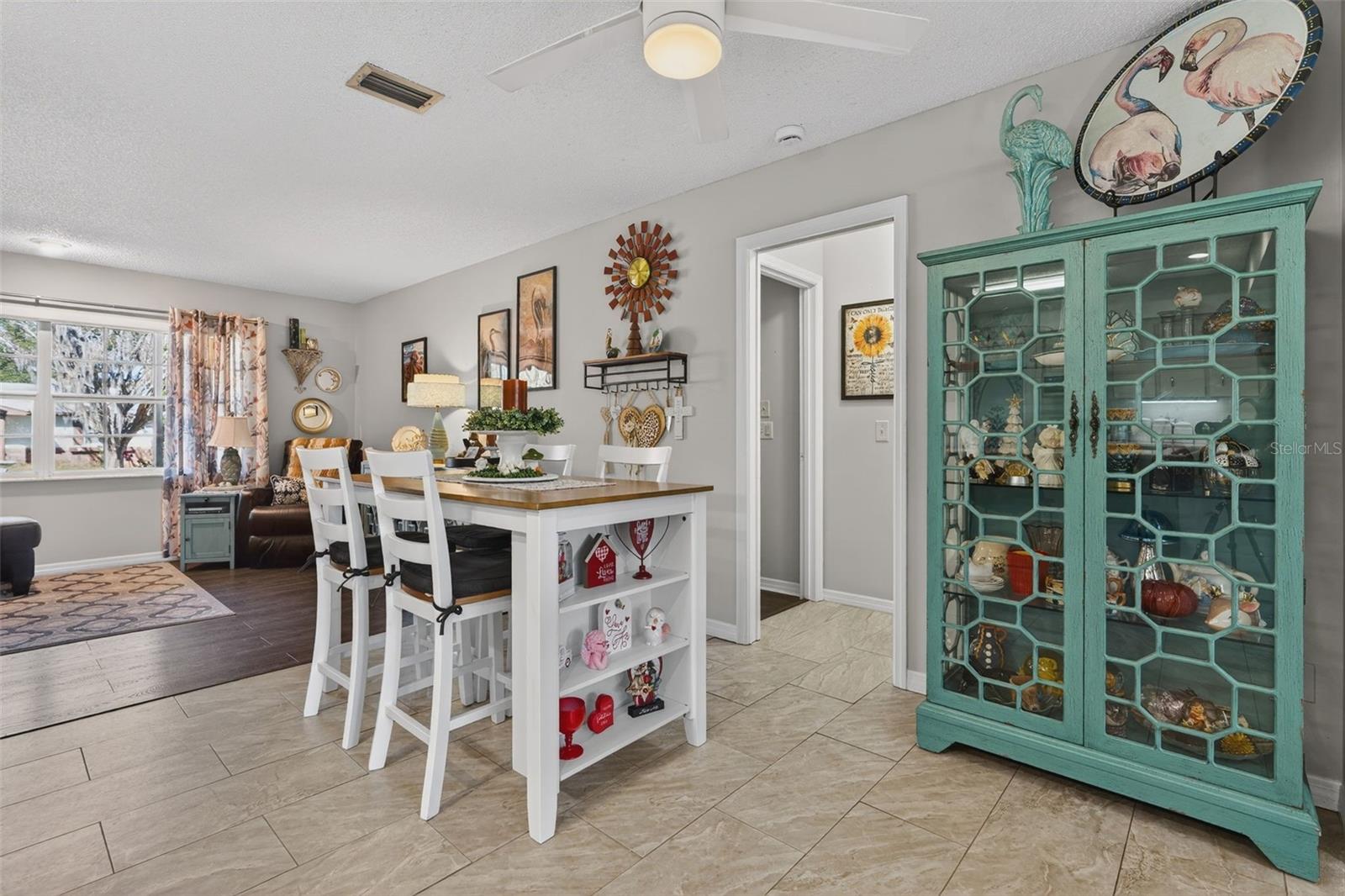 Image 16 of 35 For 515 Wright Street