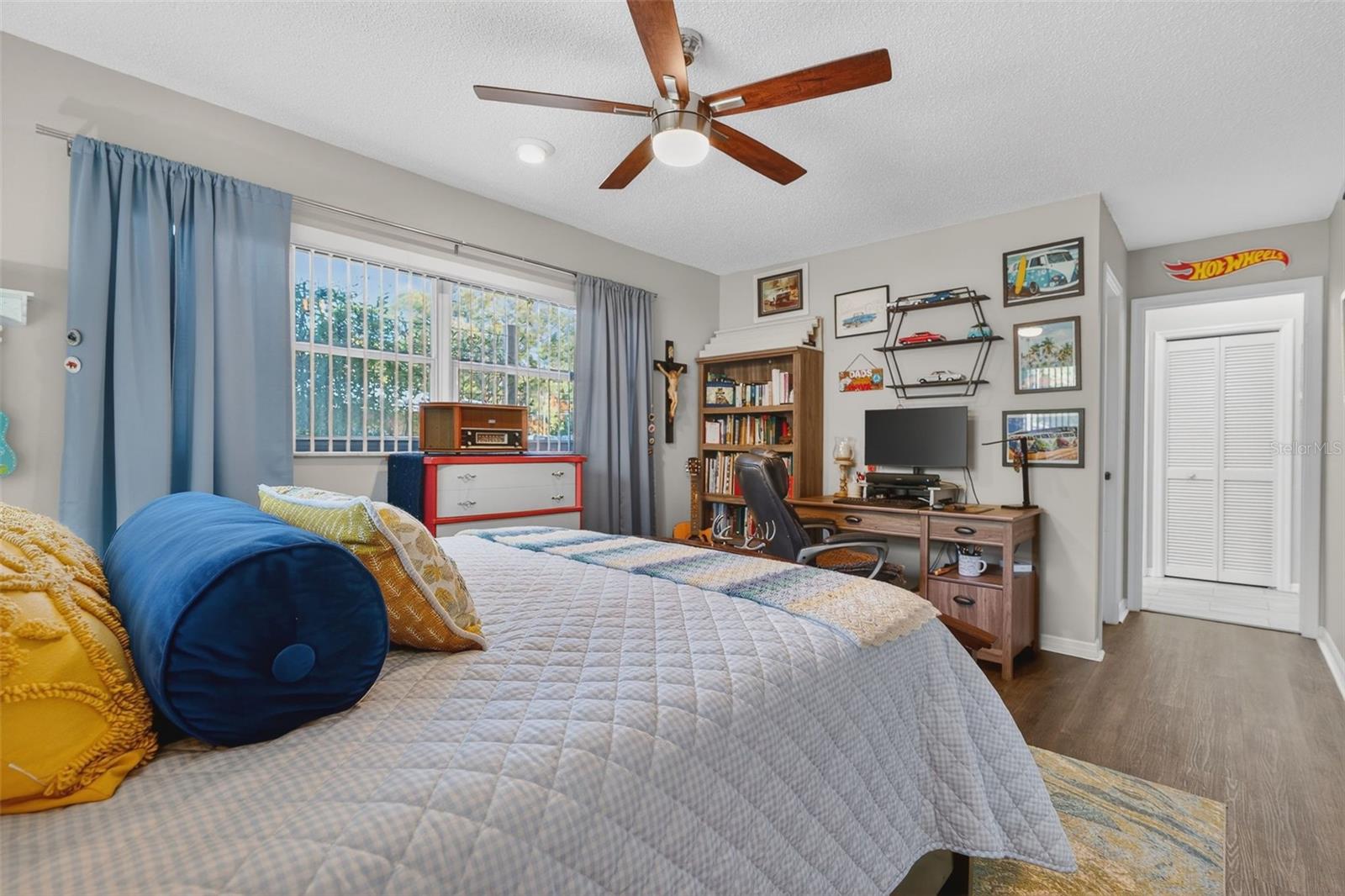 Image 20 of 35 For 515 Wright Street