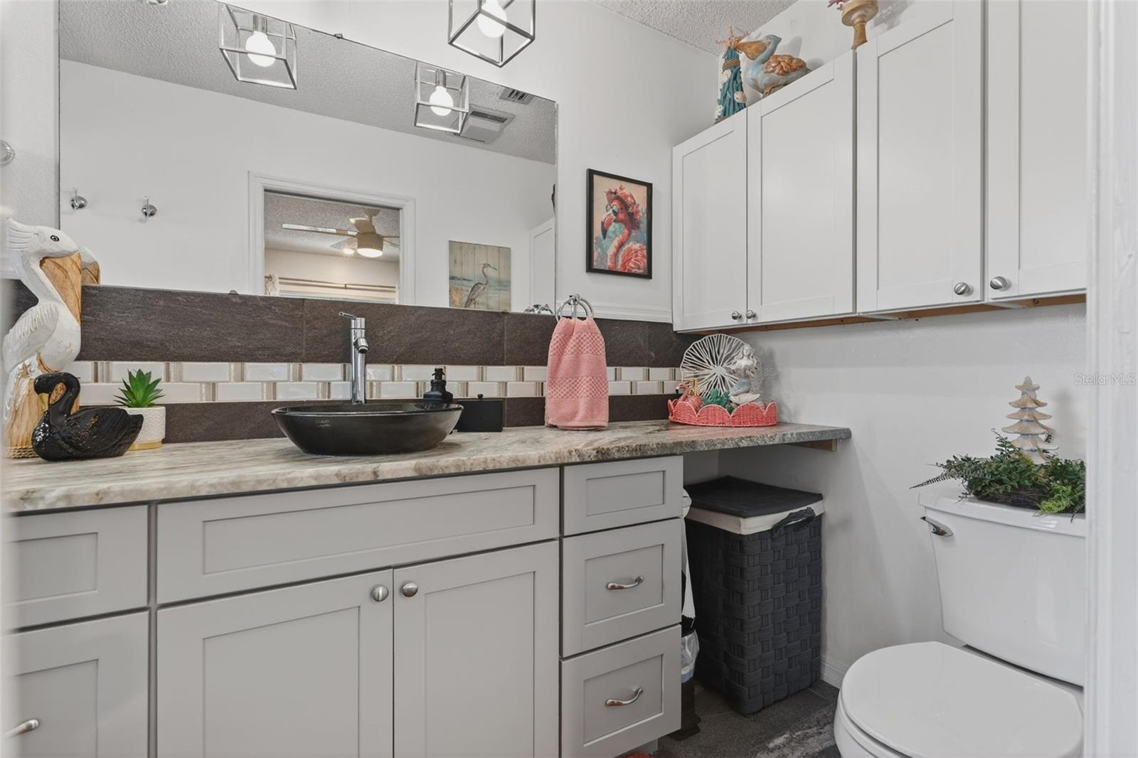 Image 27 of 35 For 515 Wright Street