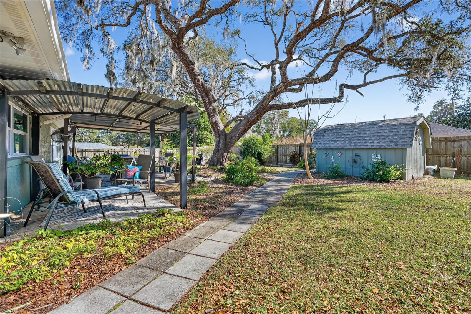 Image 3 of 35 For 515 Wright Street