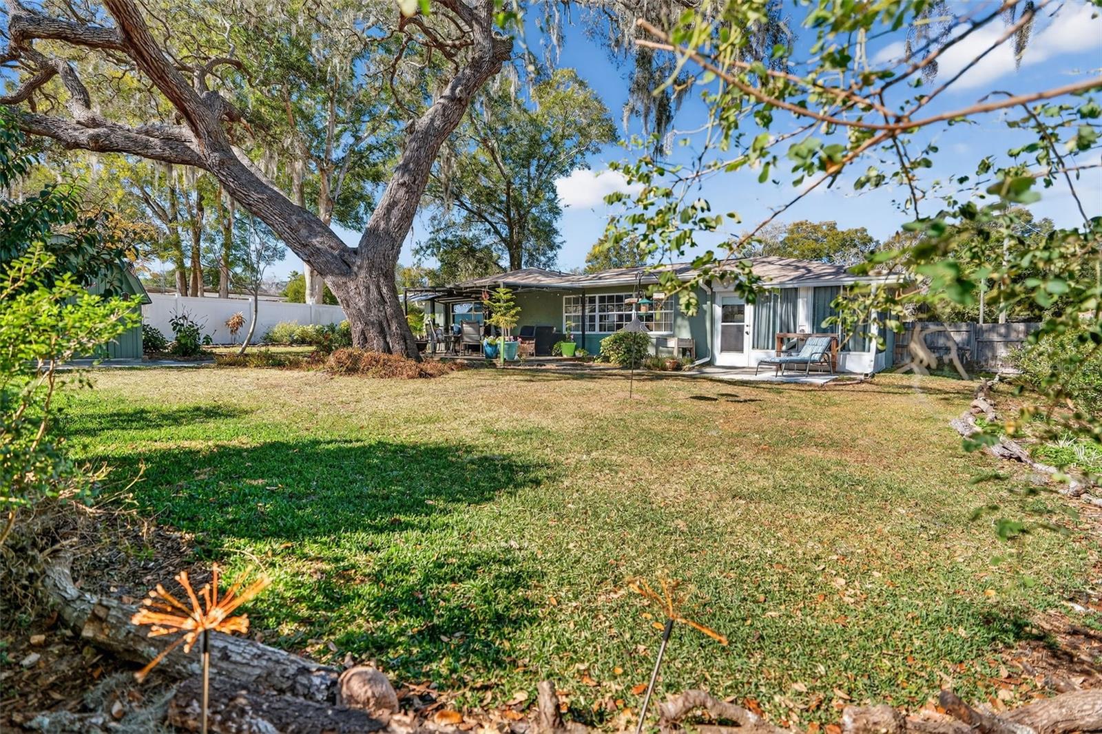 Image 30 of 35 For 515 Wright Street