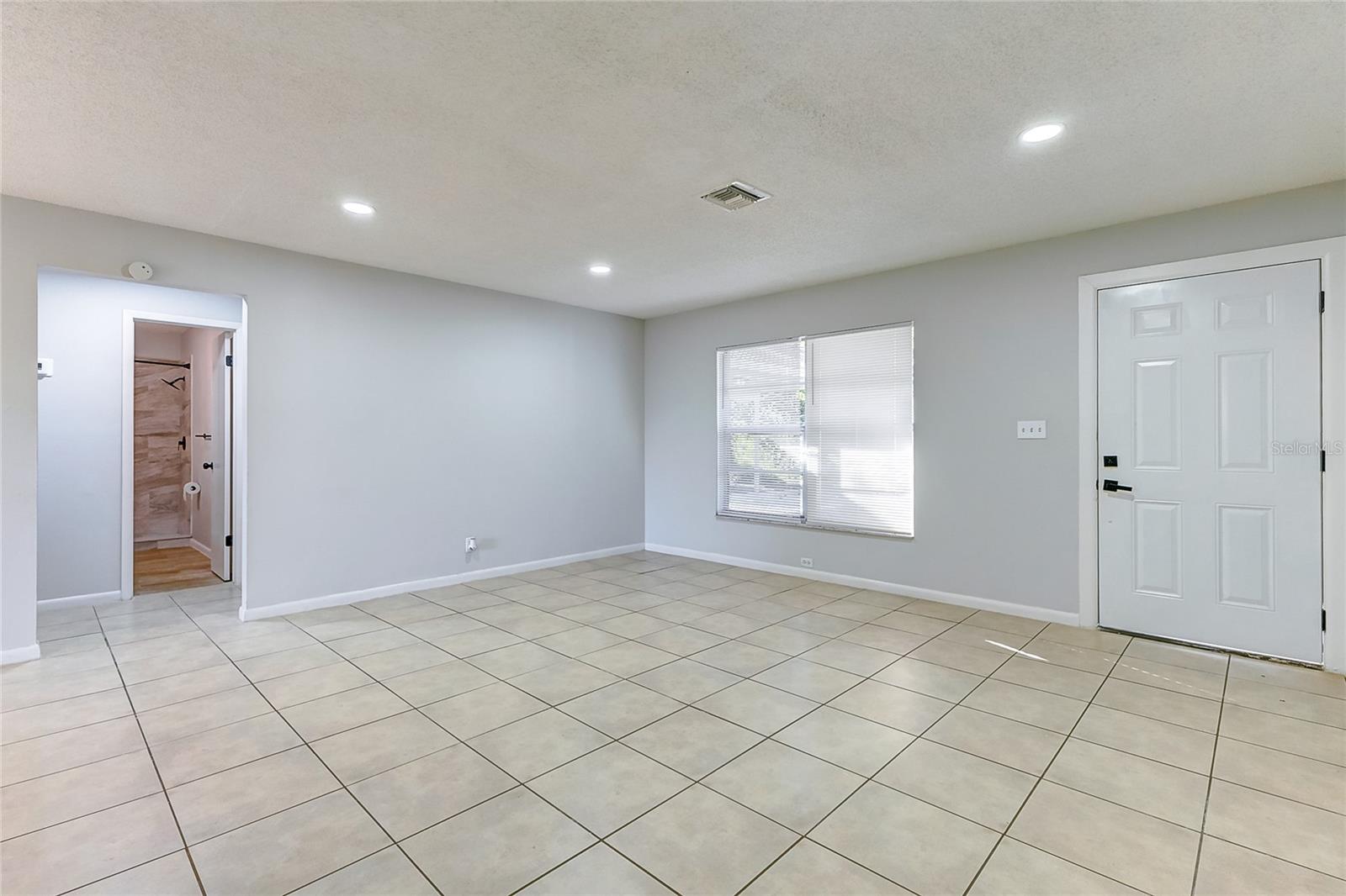 Image 5 of 16 For 1417 38th Street