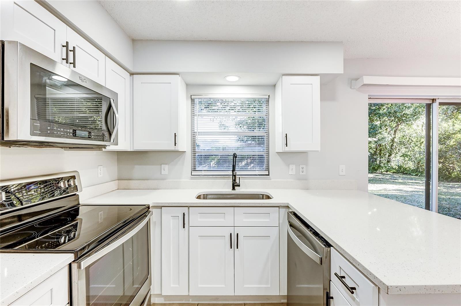 Image 9 of 16 For 1417 38th Street