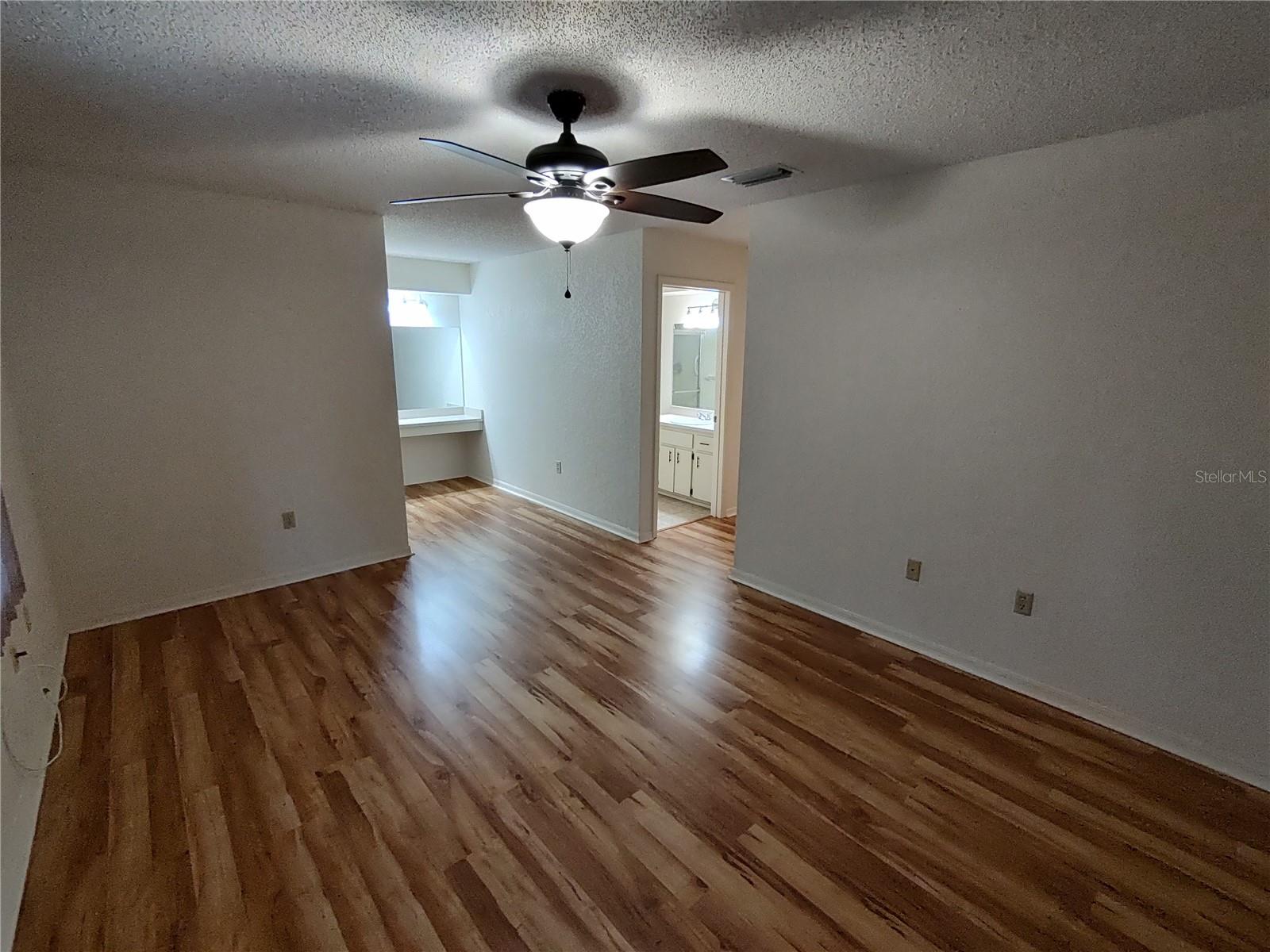 Image 10 of 22 For 8435 109th Lane