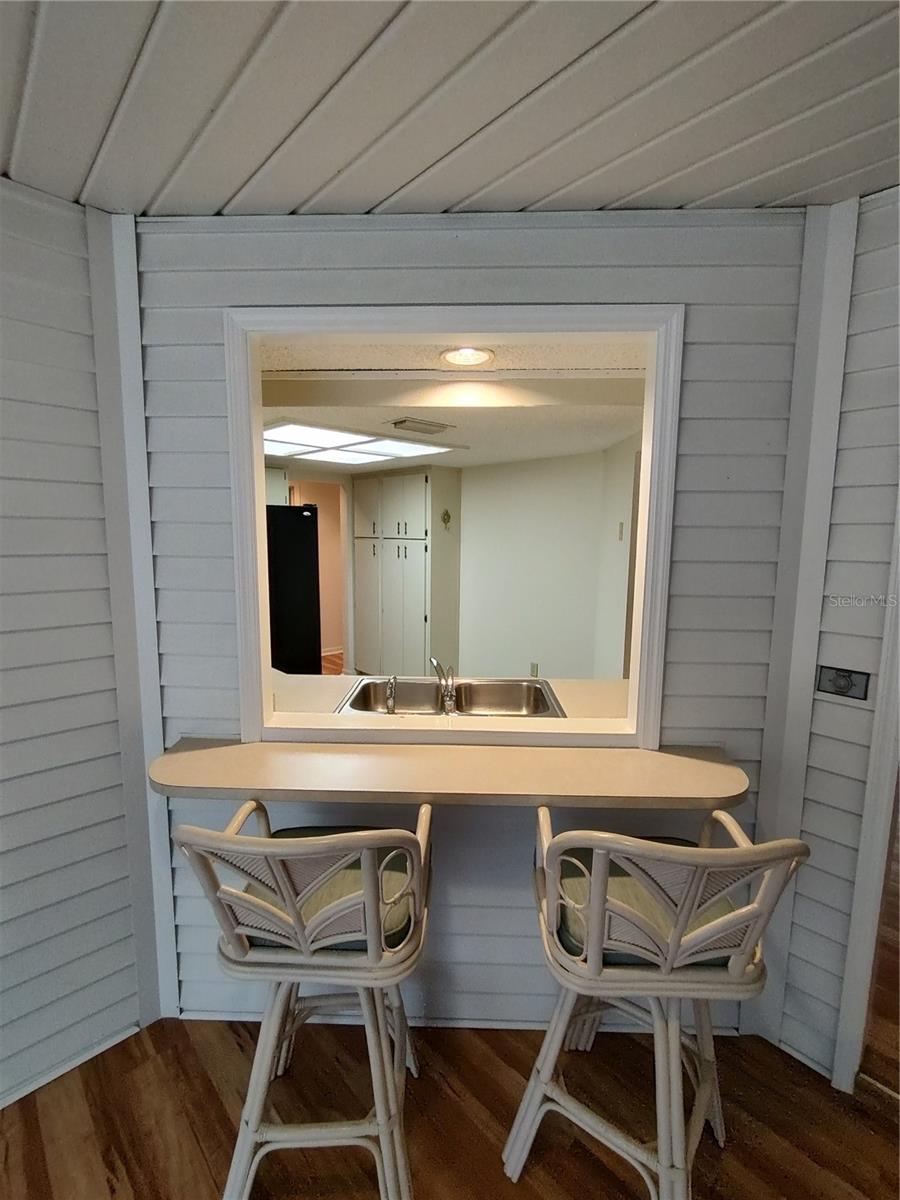 Image 7 of 22 For 8435 109th Lane