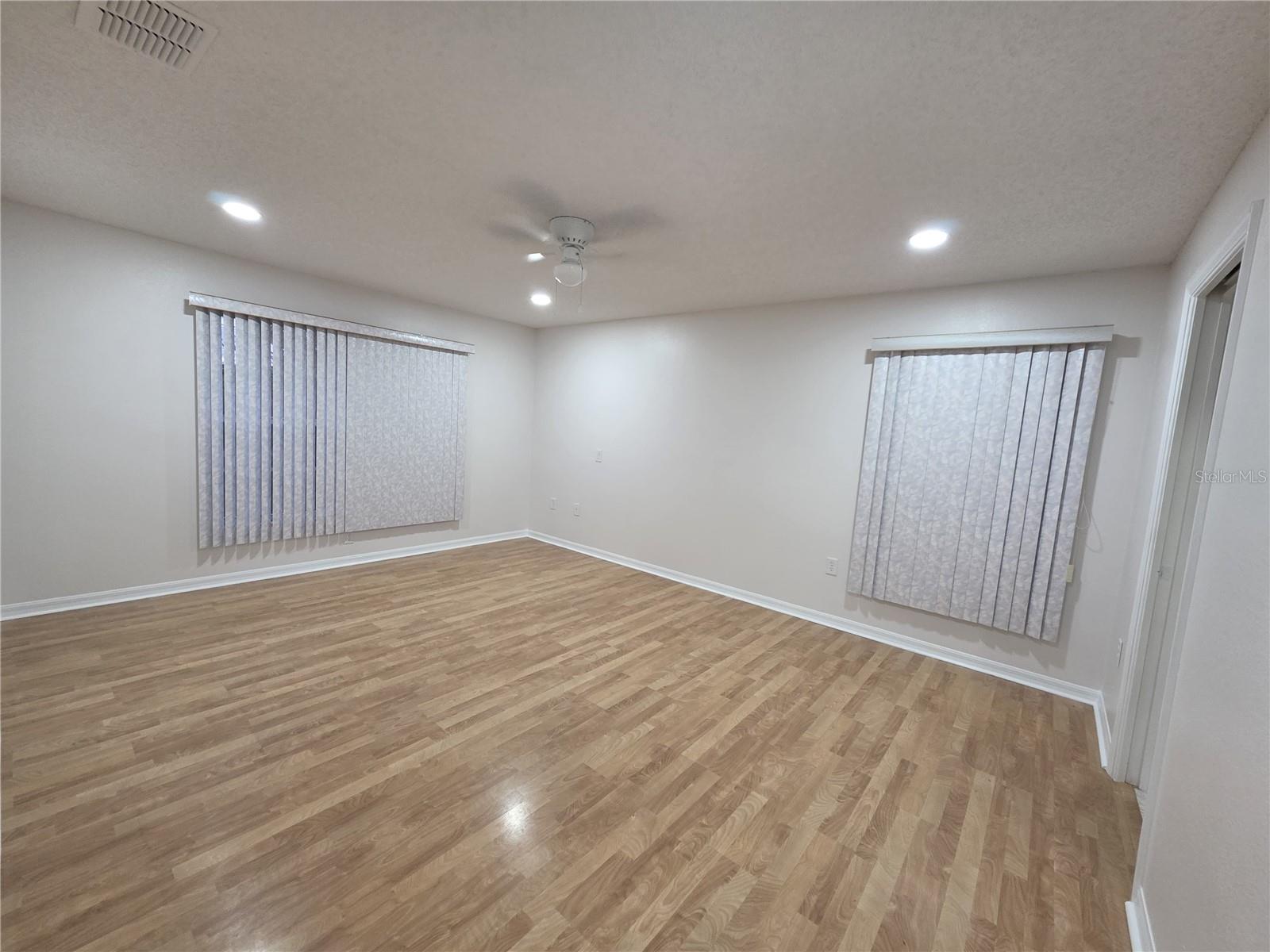 Image 17 of 32 For 36014 Lake Unity Nursery Road