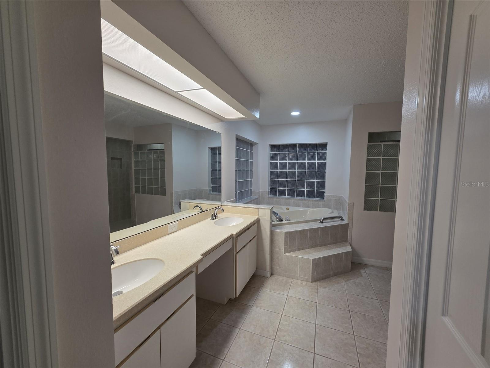 Image 18 of 32 For 36014 Lake Unity Nursery Road