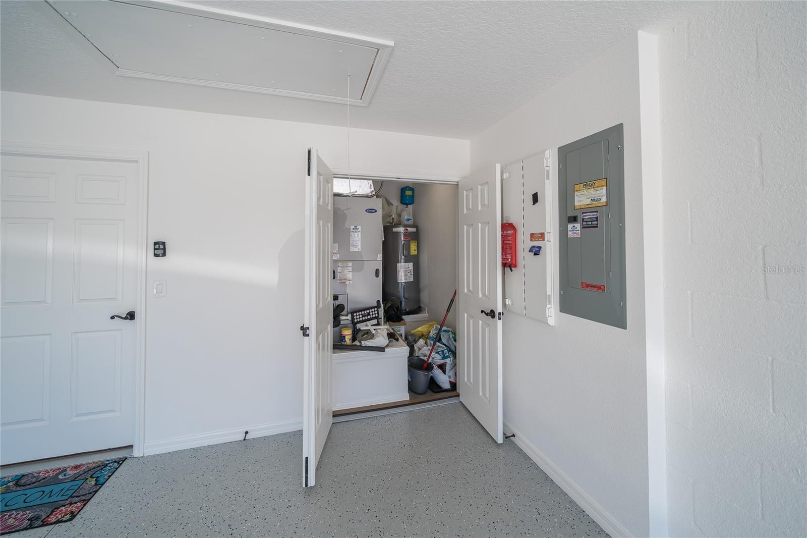 Image 37 of 48 For 11359 Zimmerman Path