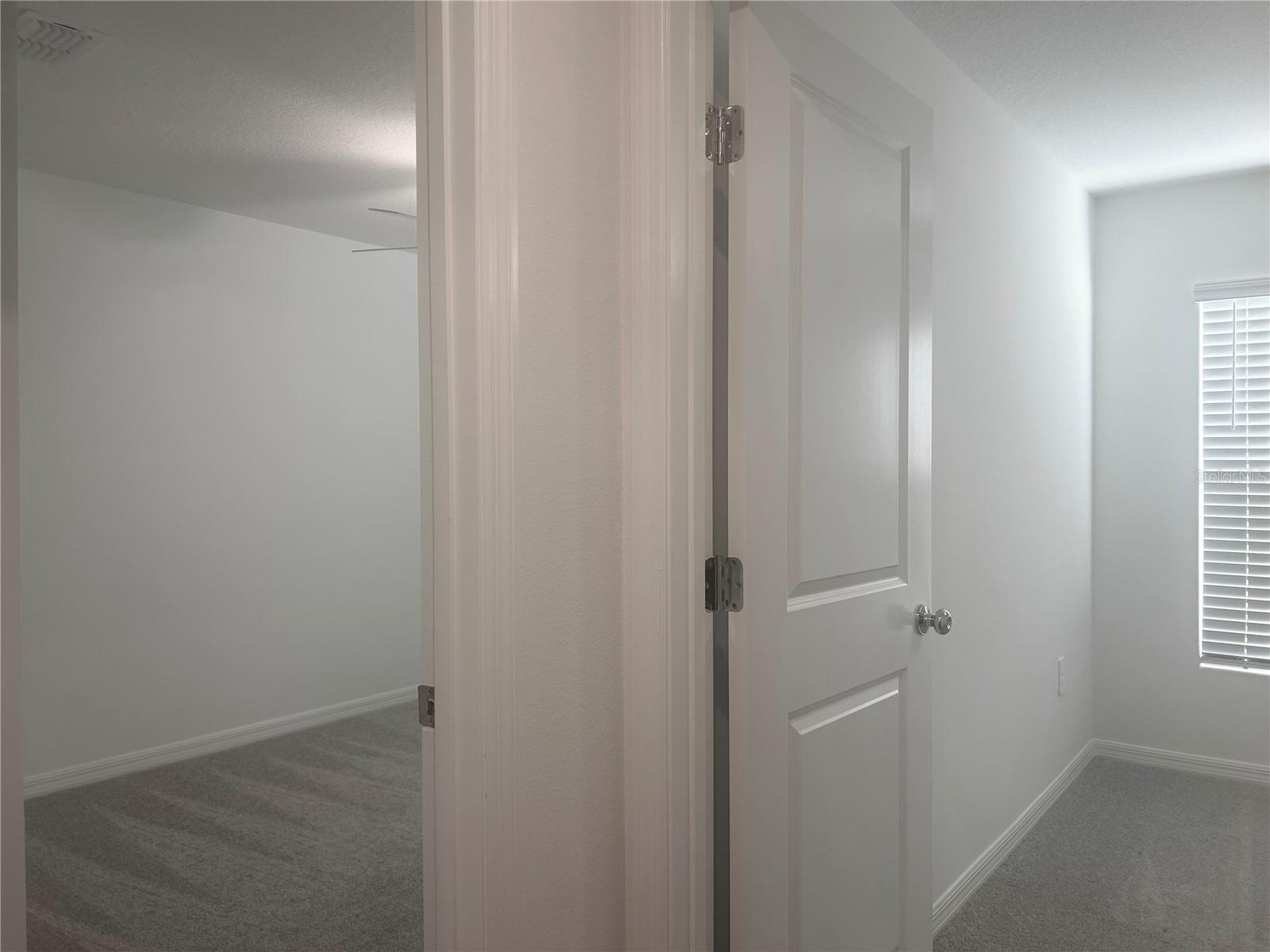 Image 23 of 38 For 3697 32 Court