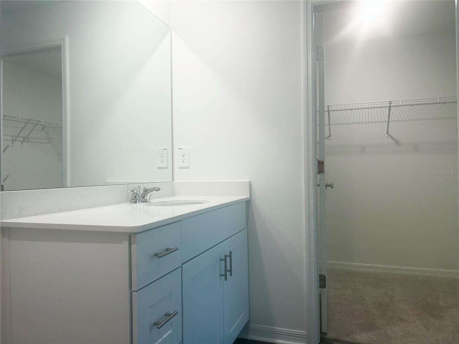 Image 36 of 38 For 3697 32 Court