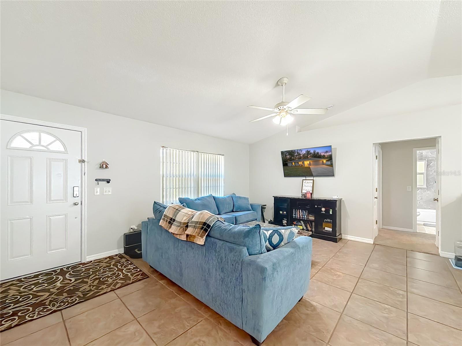 Image 14 of 41 For 3480 Theo Lane