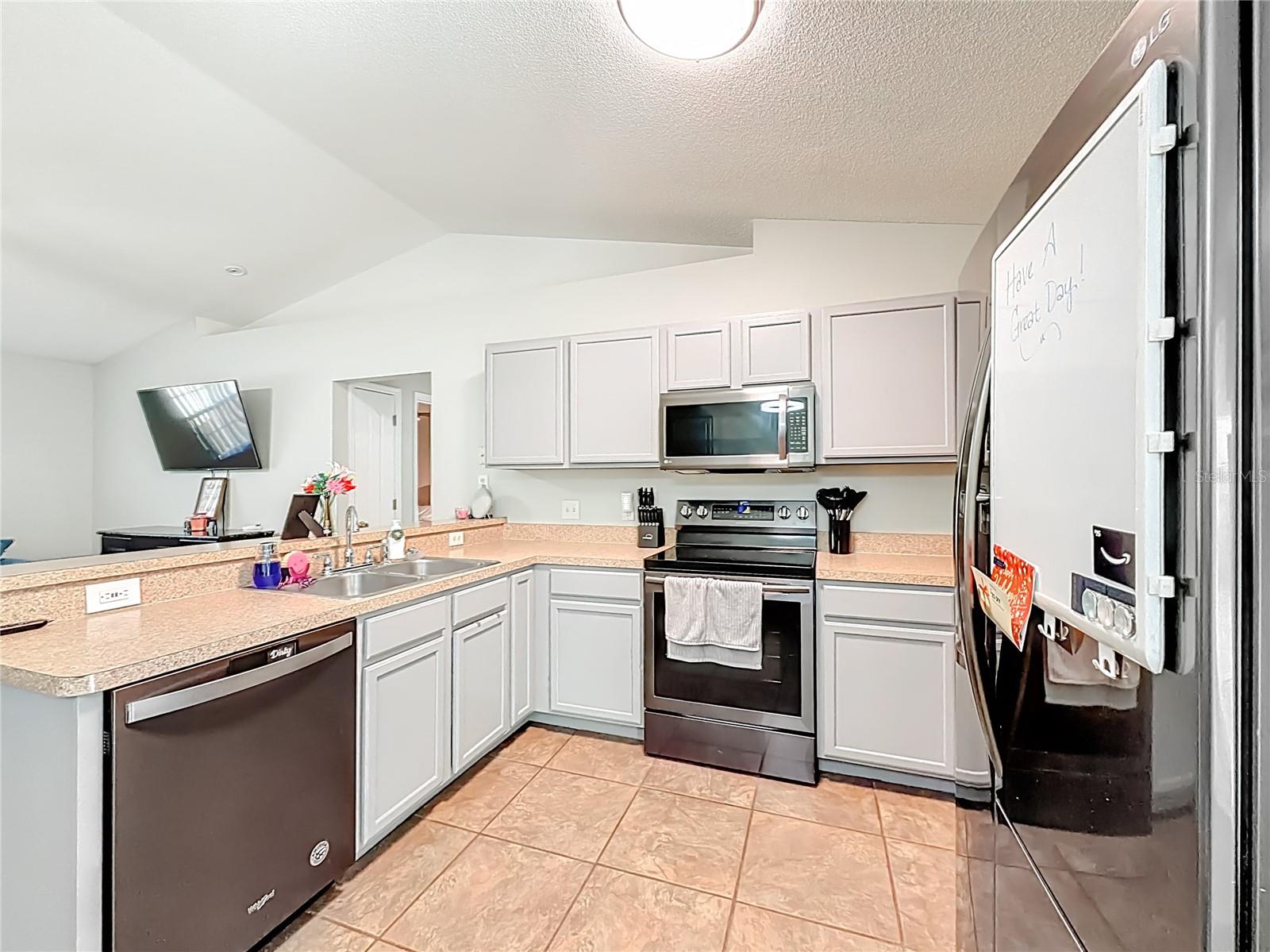 Image 20 of 41 For 3480 Theo Lane