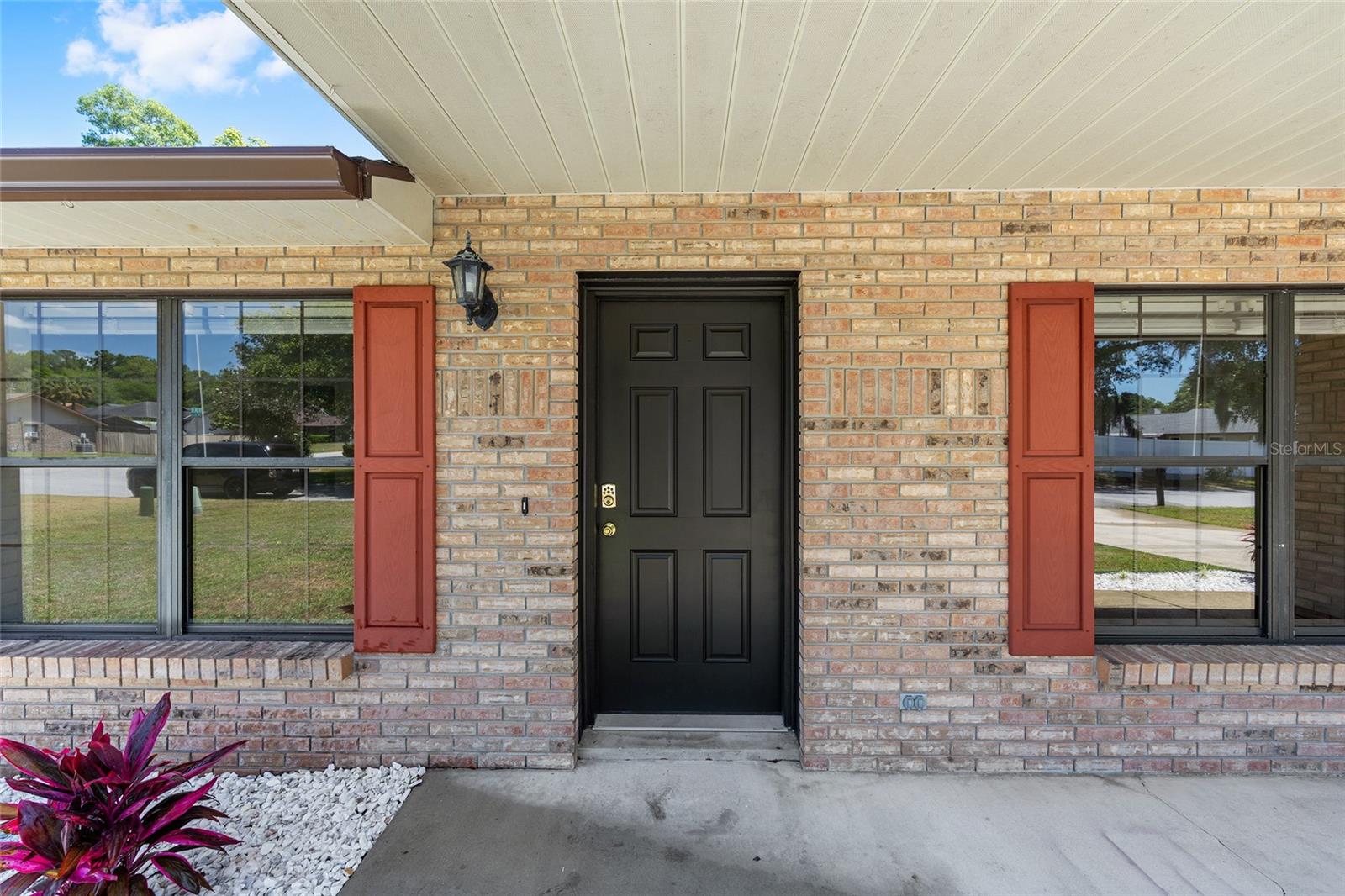 Image 2 of 27 For 6057 39th Avenue