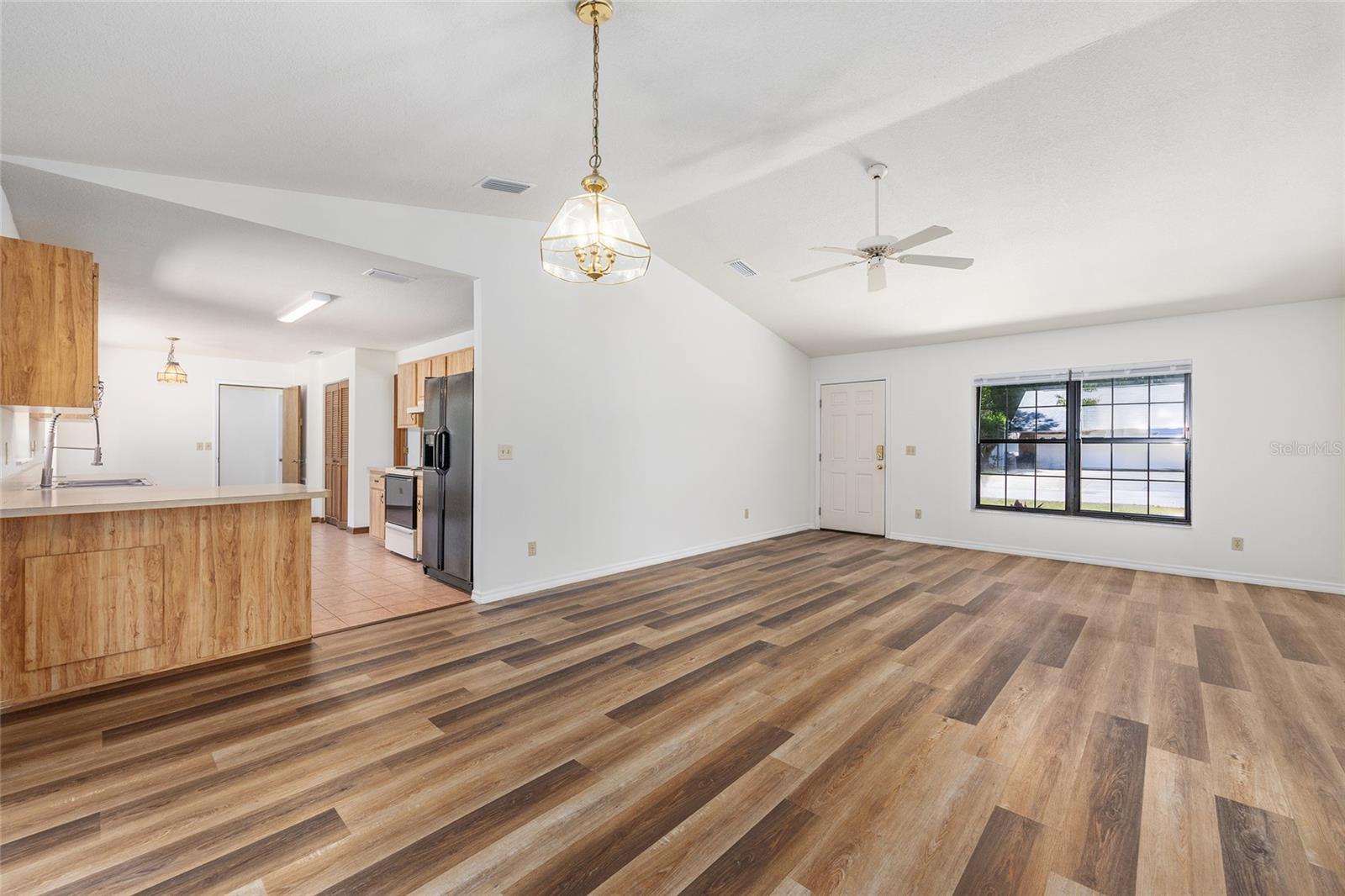 Image 8 of 27 For 6057 39th Avenue