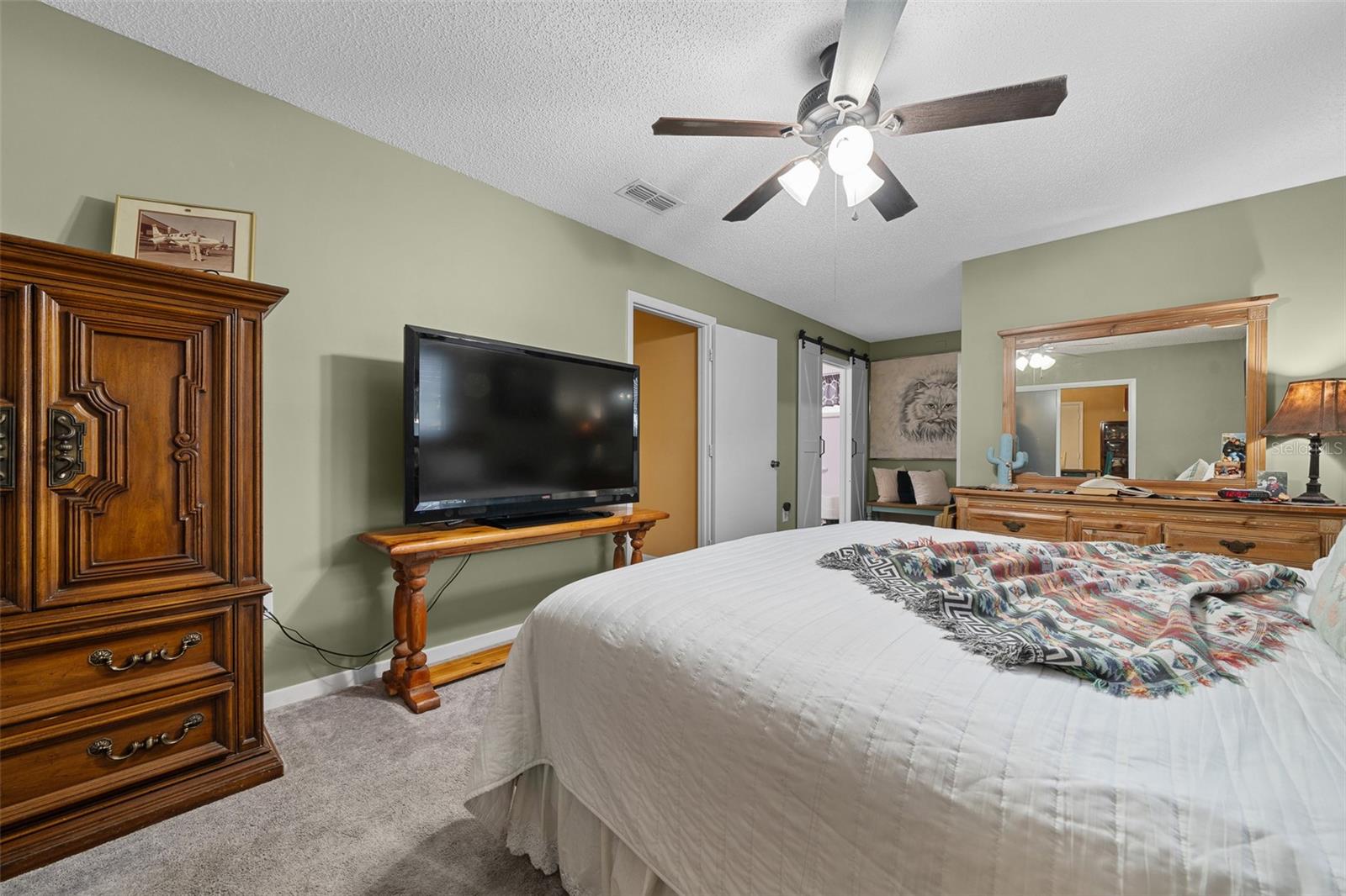 Image 14 of 43 For 10821 87th Terrace