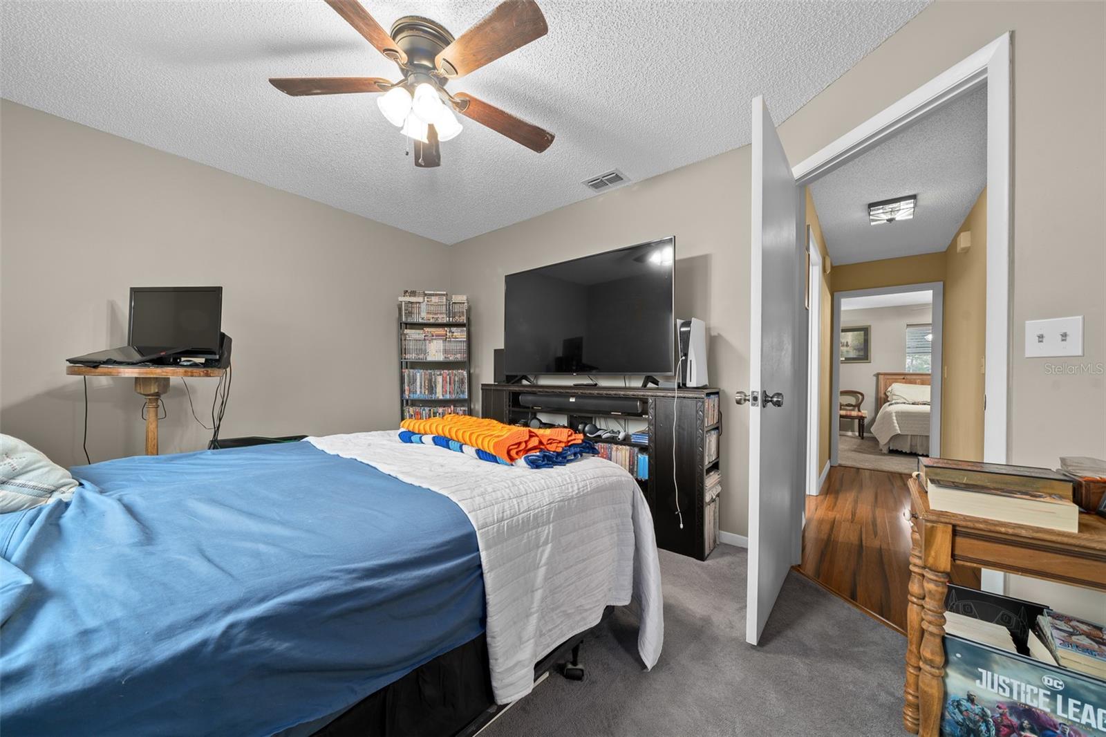 Image 22 of 43 For 10821 87th Terrace