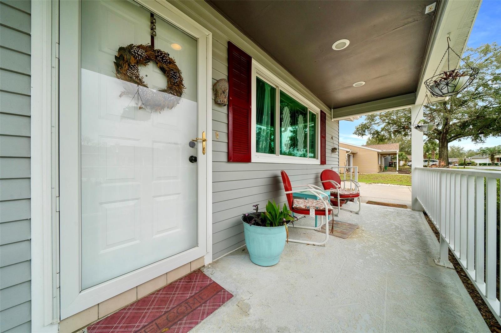 Image 5 of 43 For 10821 87th Terrace