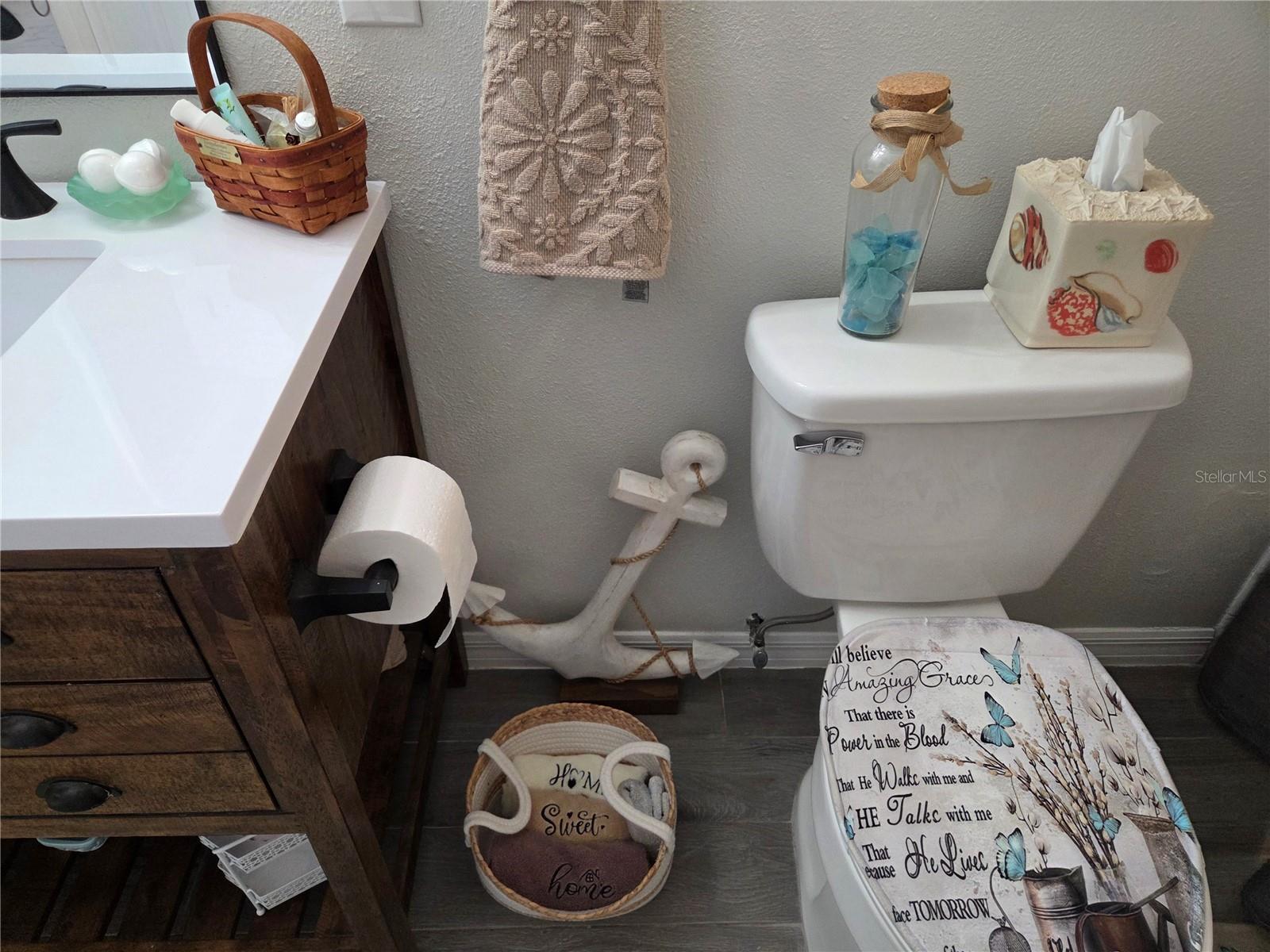 Image 17 of 56 For 6140 18th Avenue