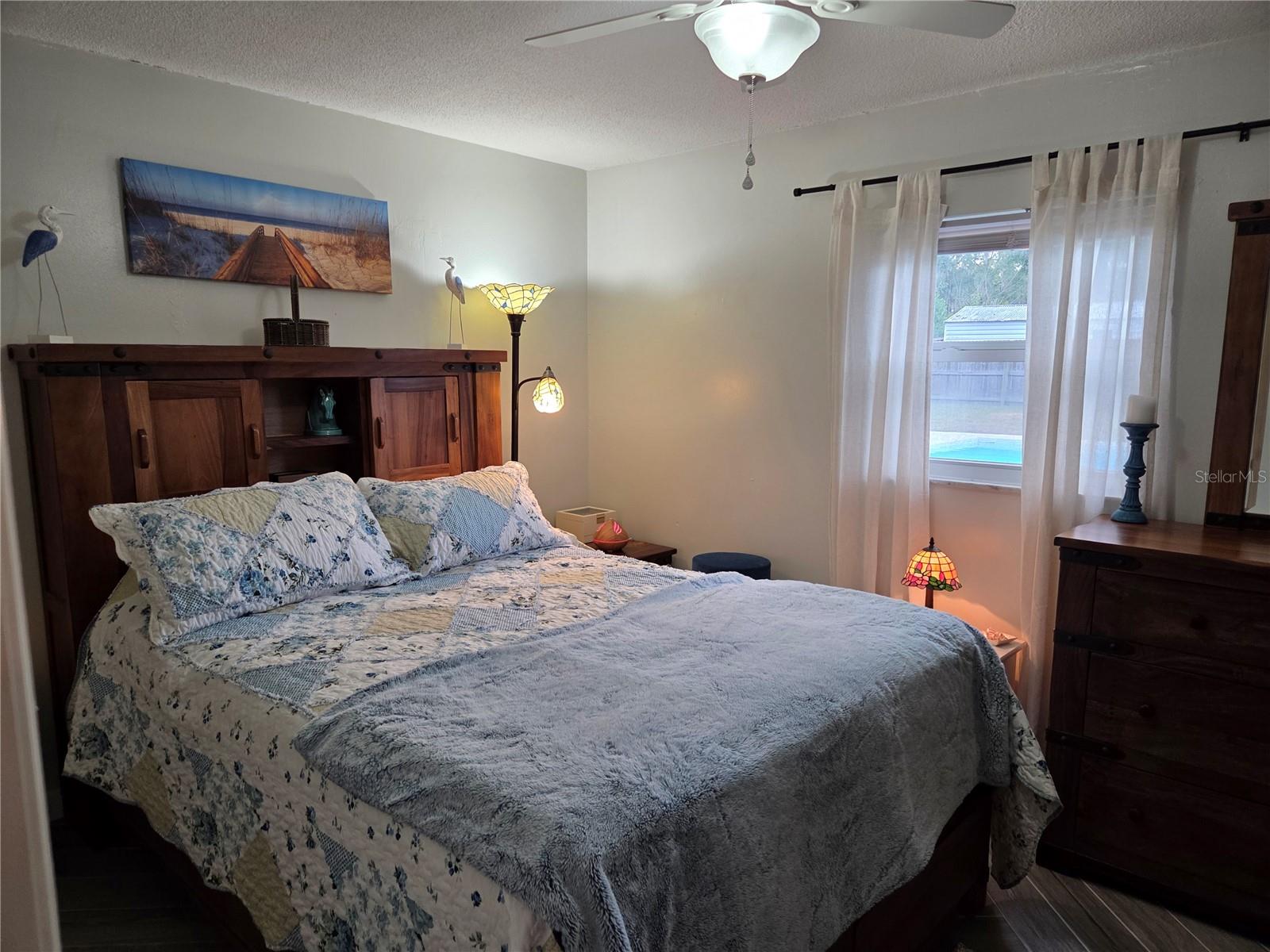 Image 21 of 56 For 6140 18th Avenue