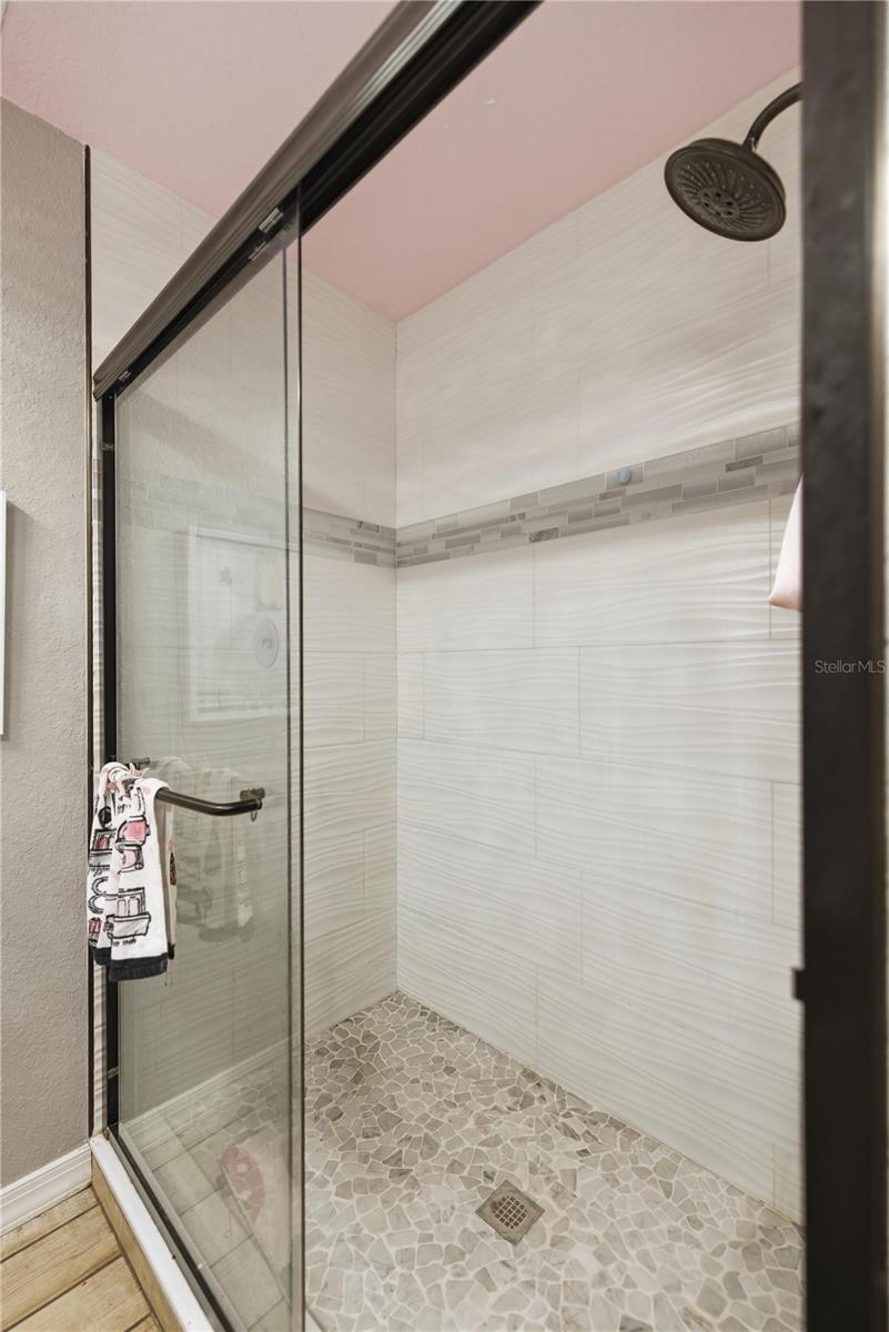 Image 31 of 39 For 1166 44th Avenue