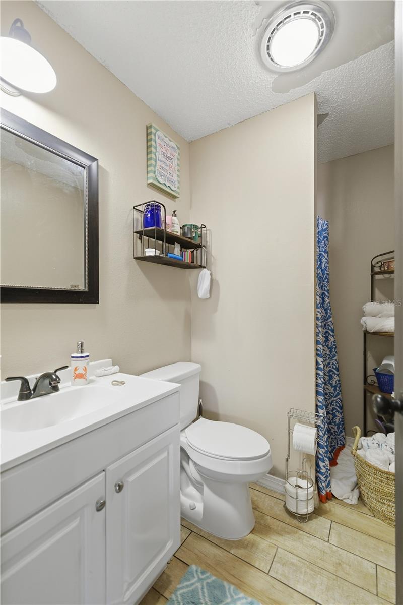 Image 37 of 39 For 1166 44th Avenue