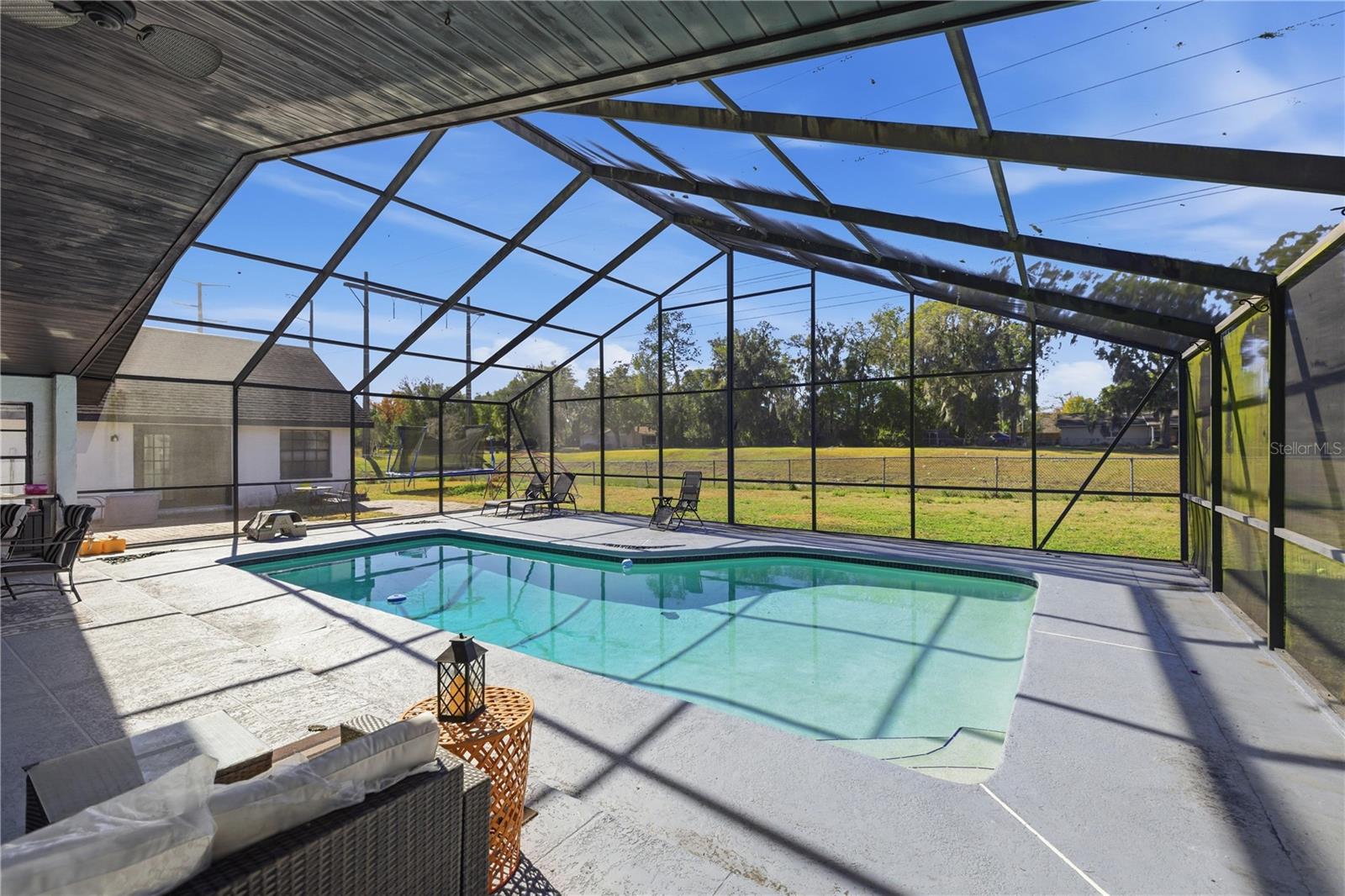 Image 4 of 39 For 1166 44th Avenue