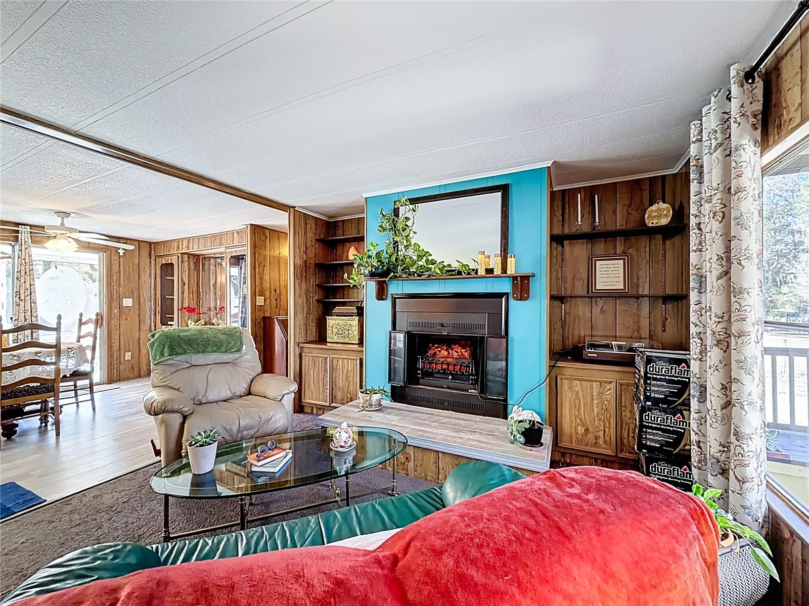 Image 15 of 57 For 2570 Mars Street