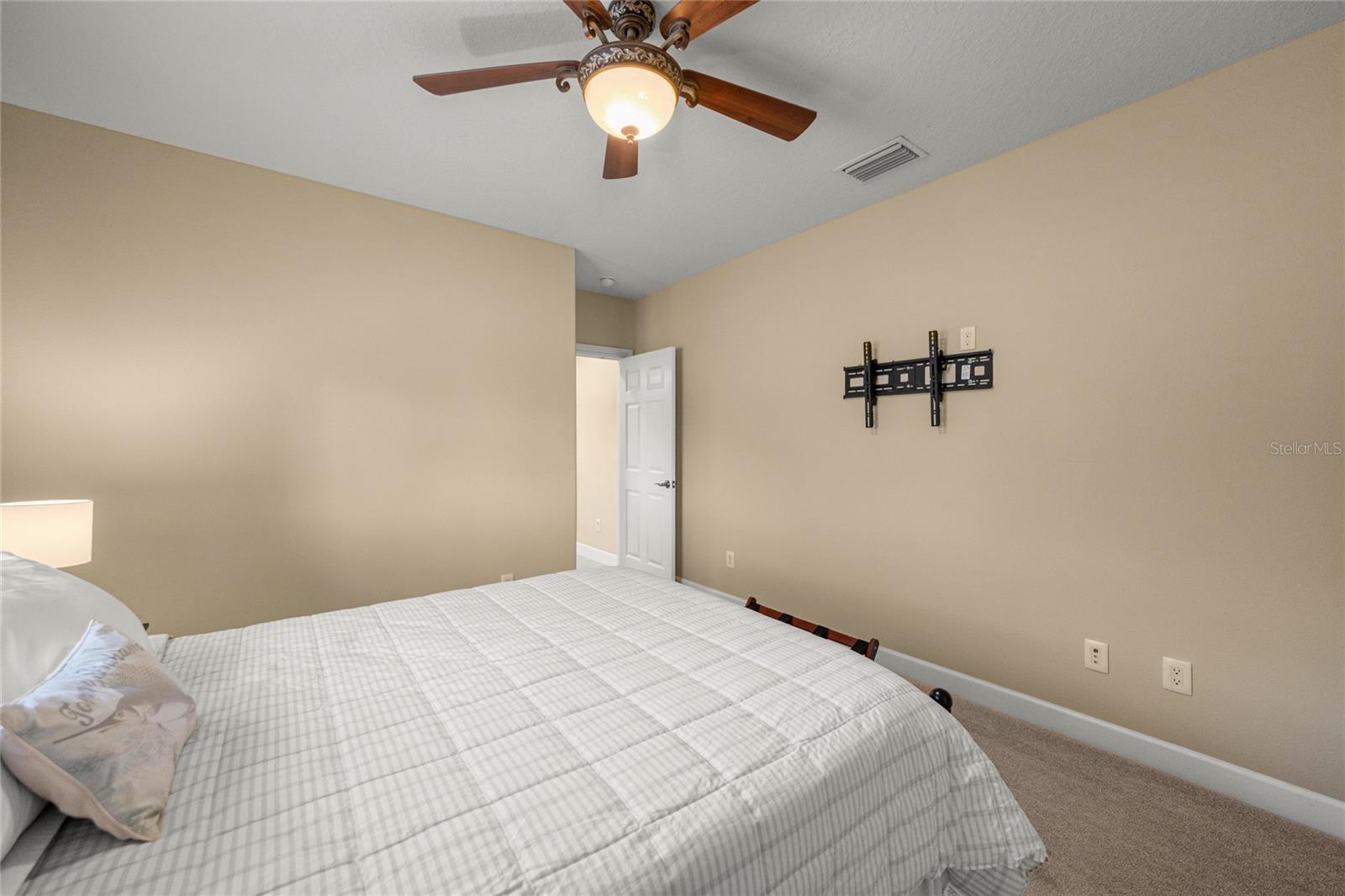 Image 30 of 45 For 17819 61st Lane Road