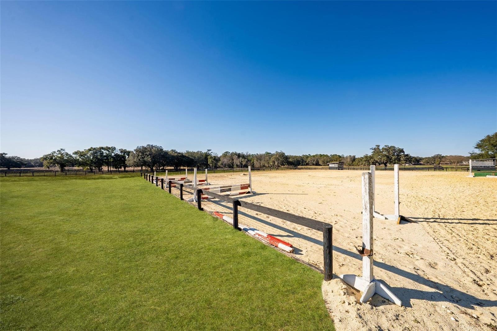 Image 10 of 11 For 8245 137th Avenue