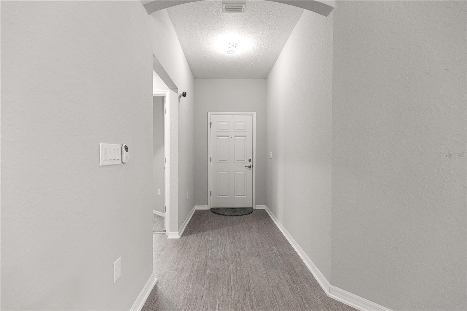 Image 4 of 45 For 4720 89th Place Road