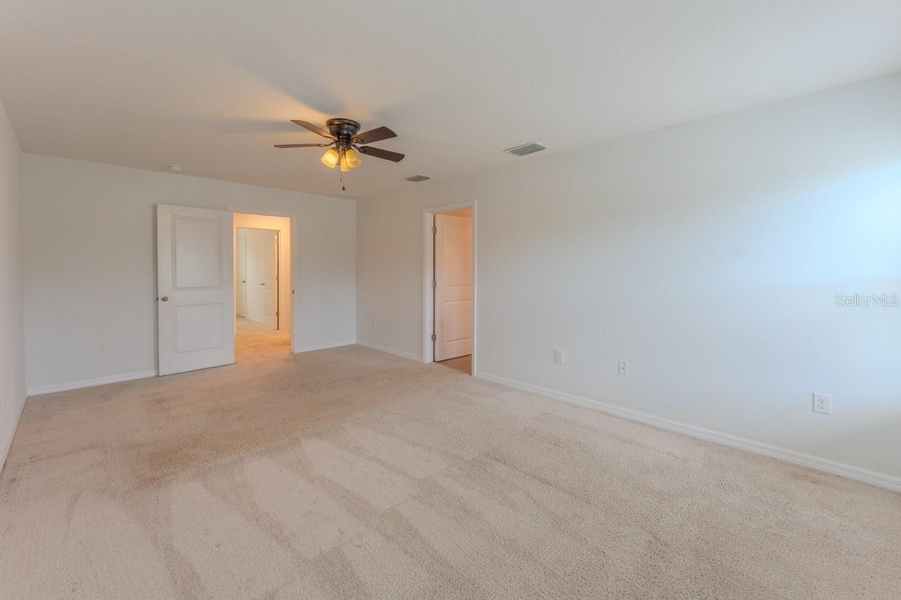 Image 14 of 37 For 2942 46th Avenue