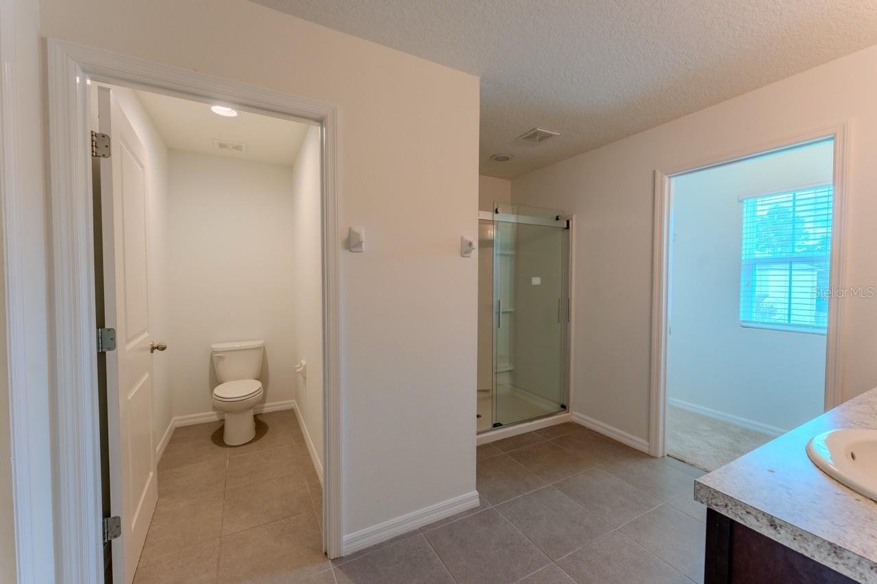 Image 17 of 37 For 2942 46th Avenue