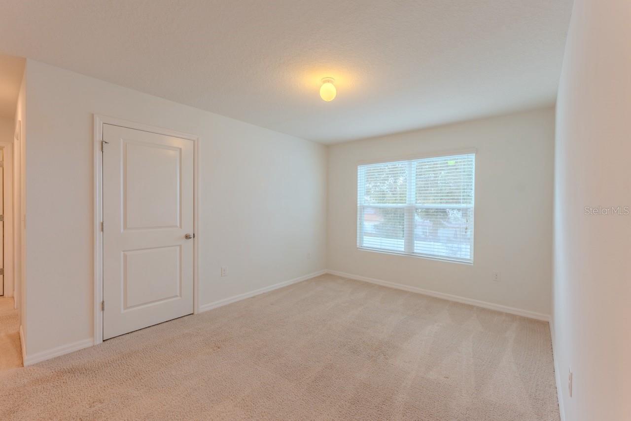 Image 22 of 37 For 2942 46th Avenue