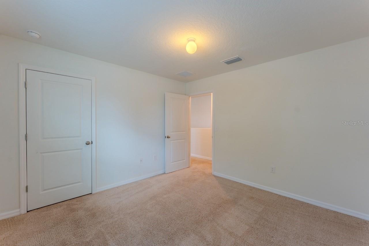 Image 25 of 37 For 2942 46th Avenue